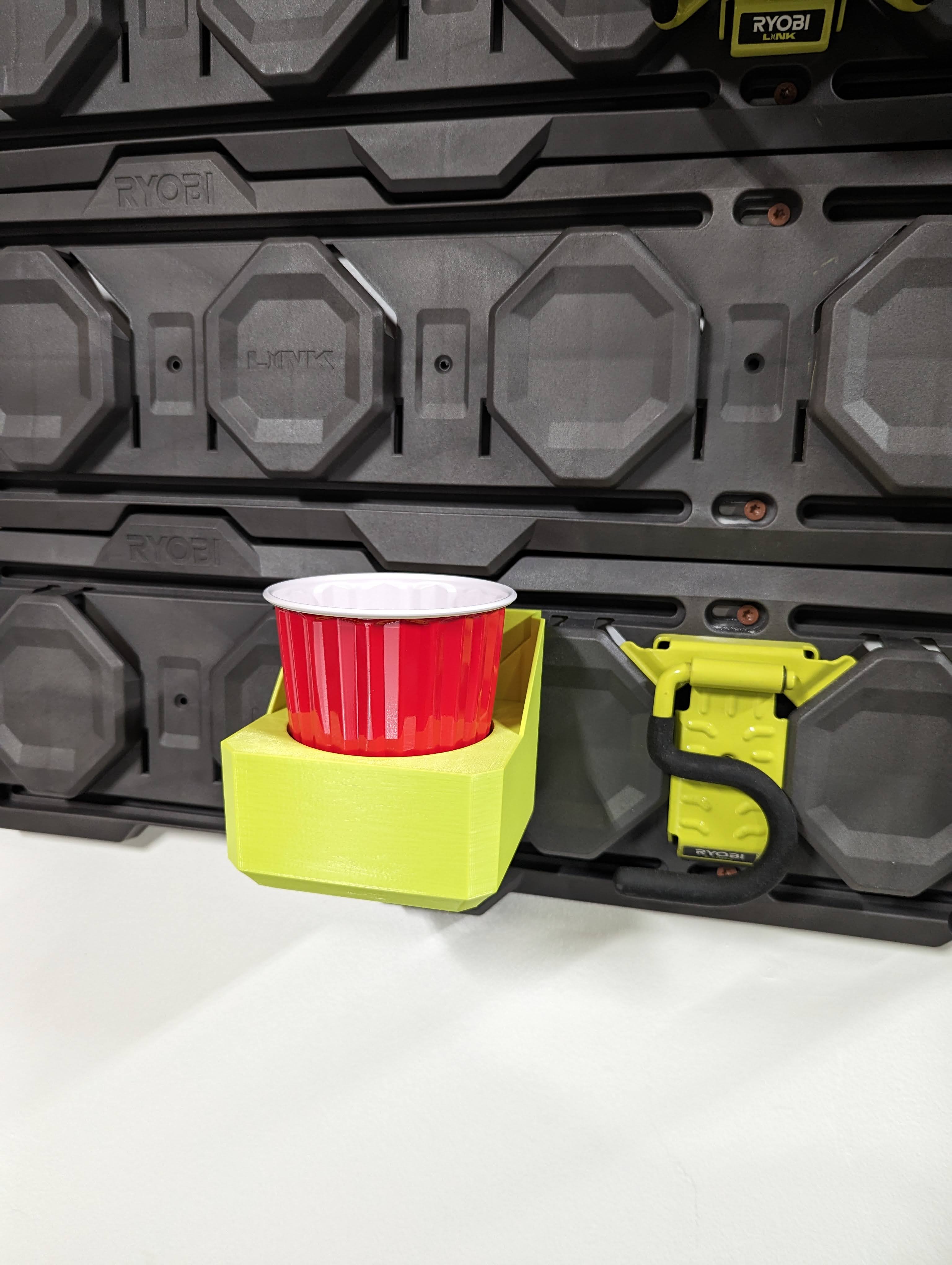 Cupholder compatible with Ryobi Link