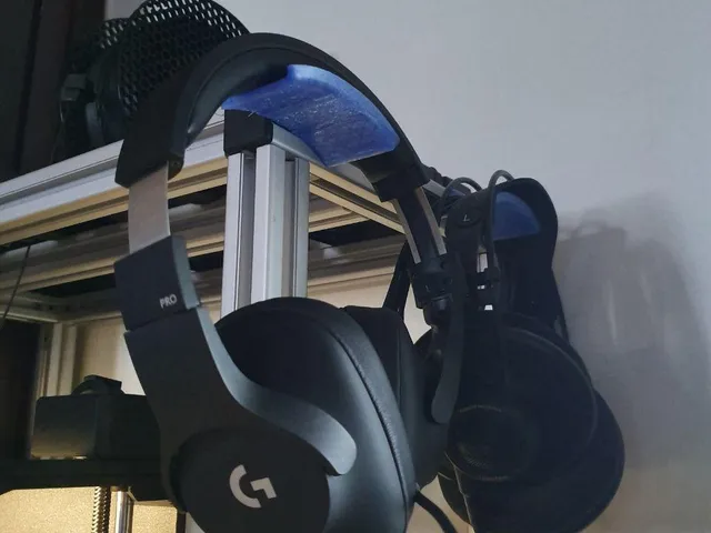 Headphone Holders for 3030 Extrusions