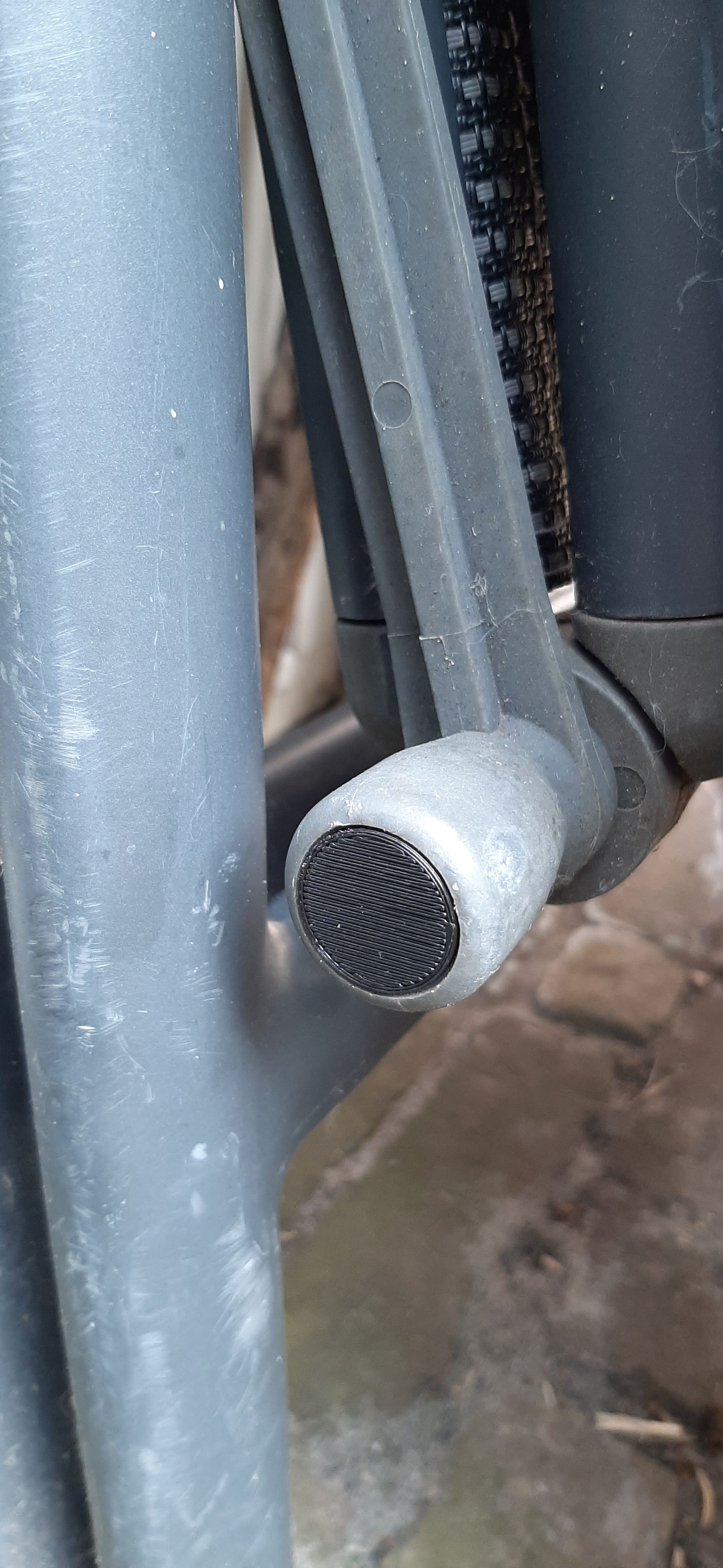 Hartman gardenchair cap