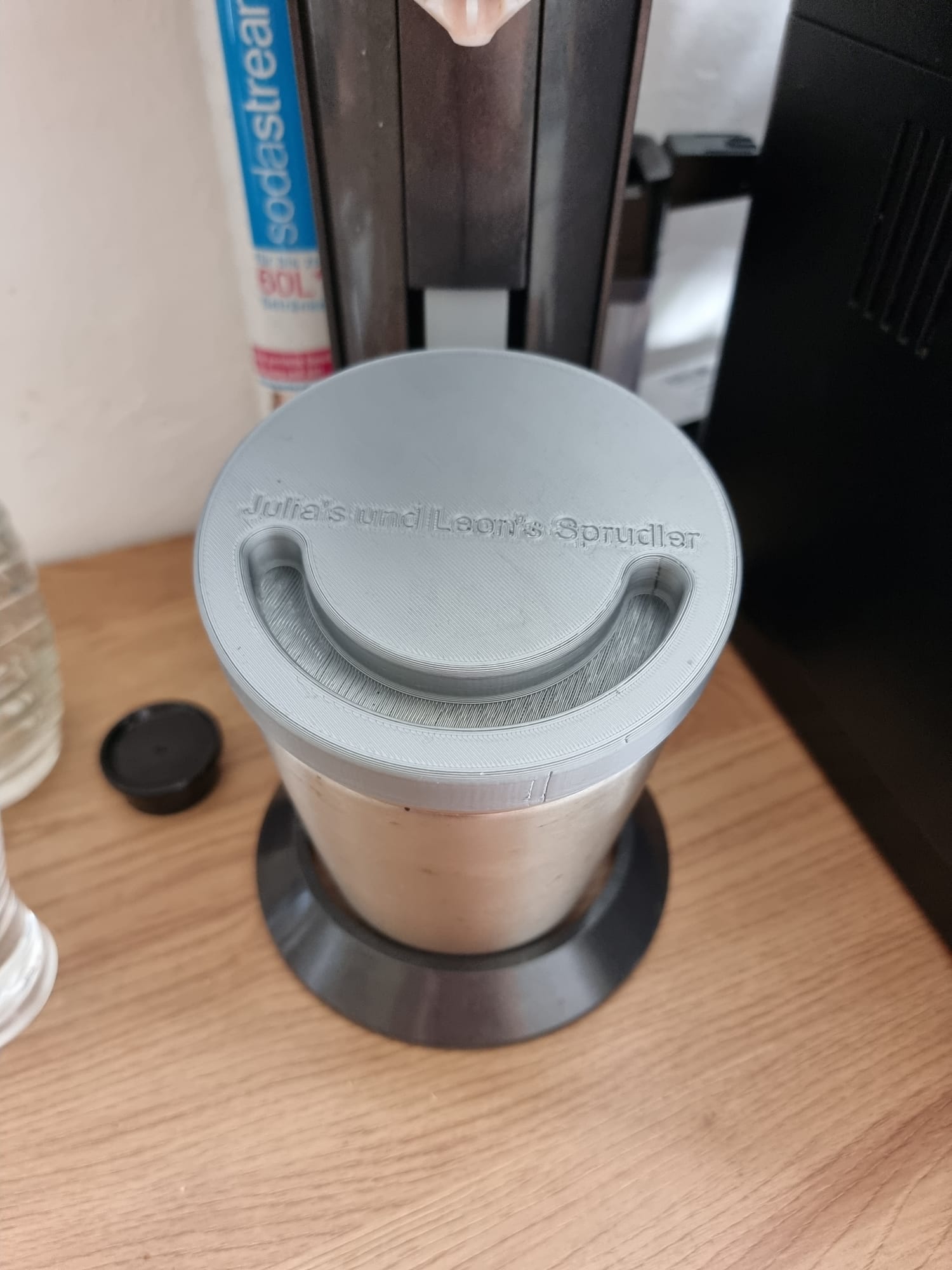 Lid for Sodastream Crystal 2.0 by Leon Ritzer Download free STL model