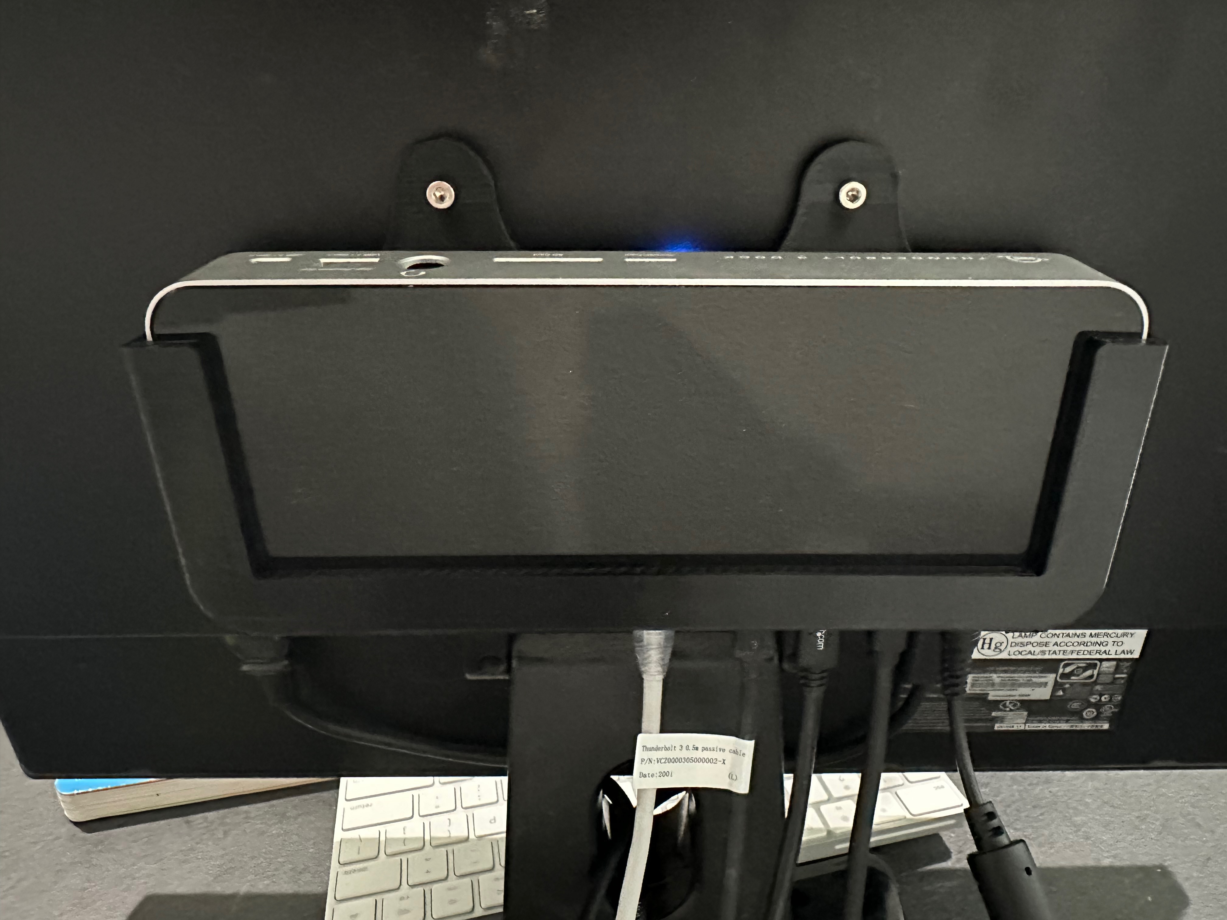 OWC Thunderbolt 3 VESA mount by PDB Download free STL model