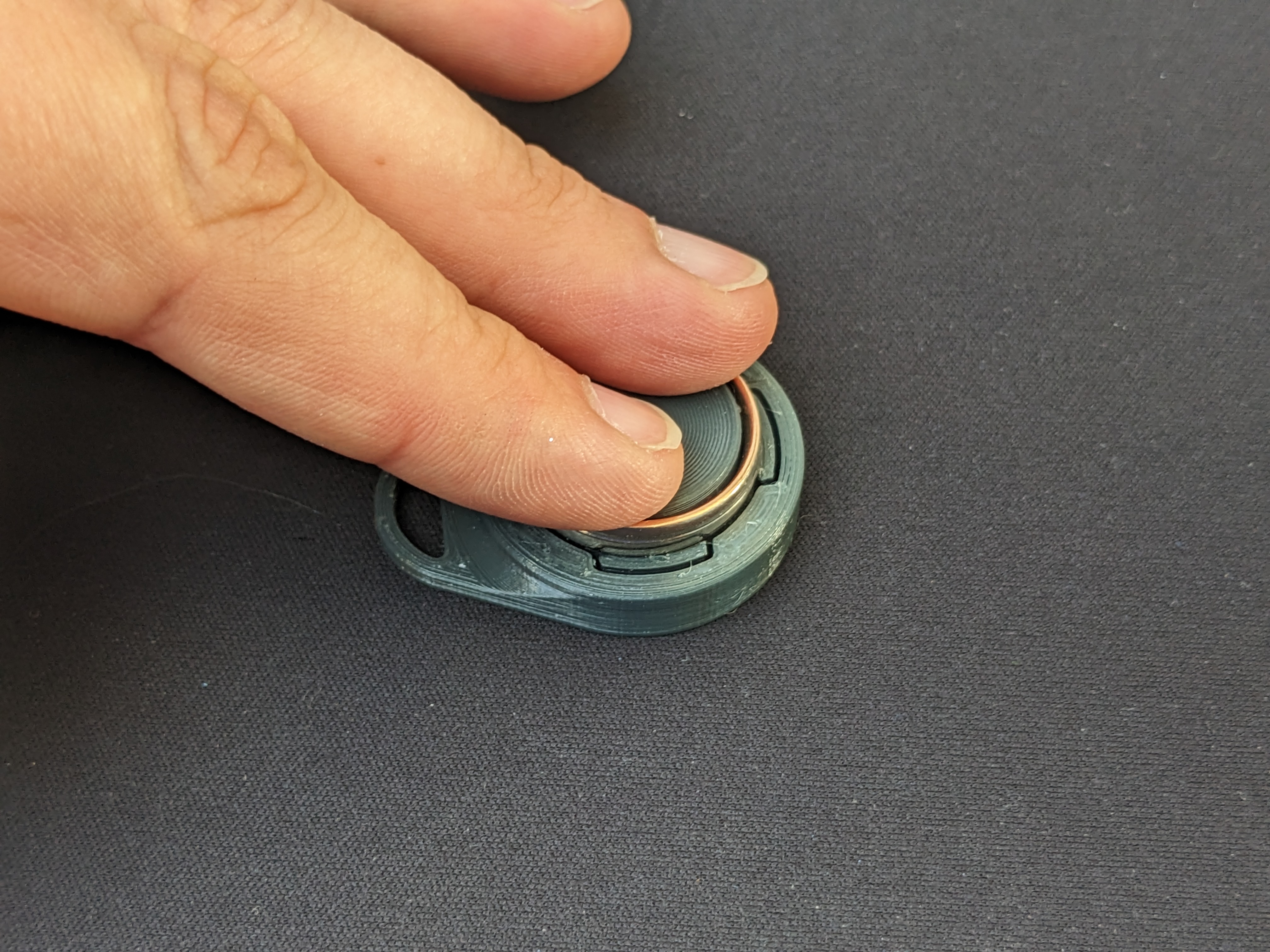 Miniatura 2 do modelo 3D Keychain - Ring holder