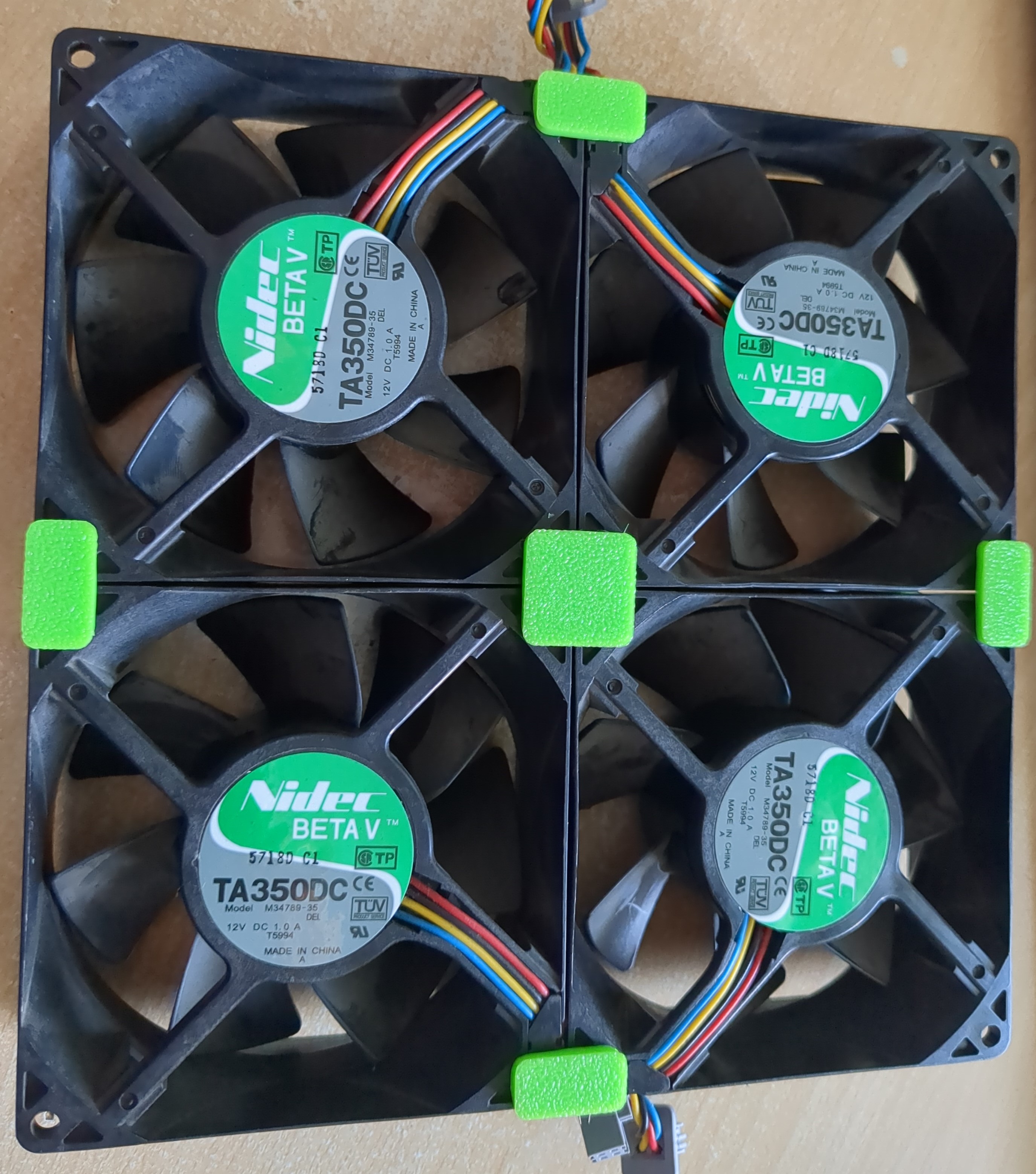 fastenerless fan connector