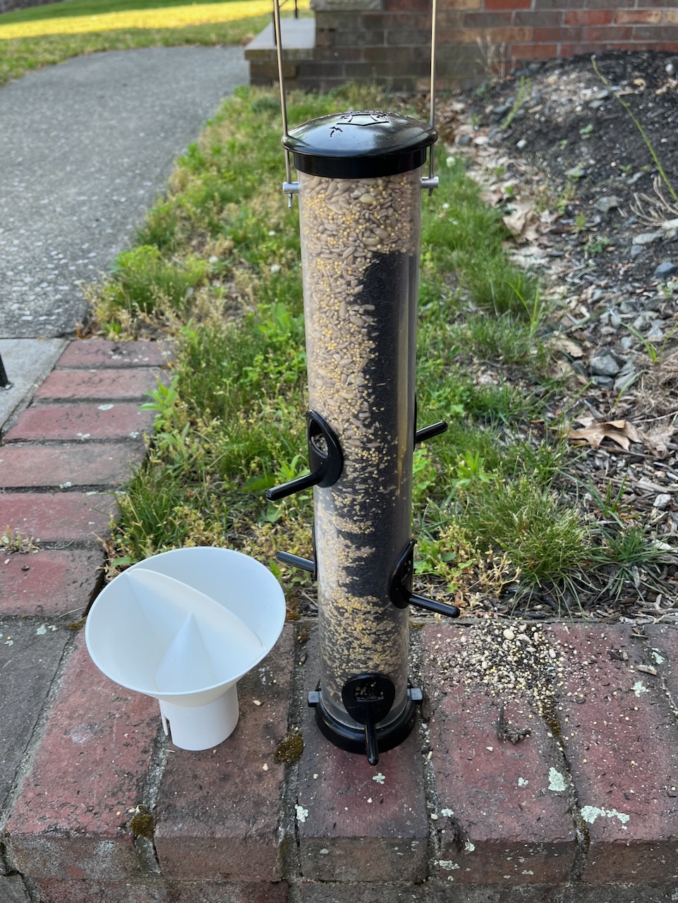 Funnel / mixing hopper for filling 2.75" bird feeder by Parsingphase