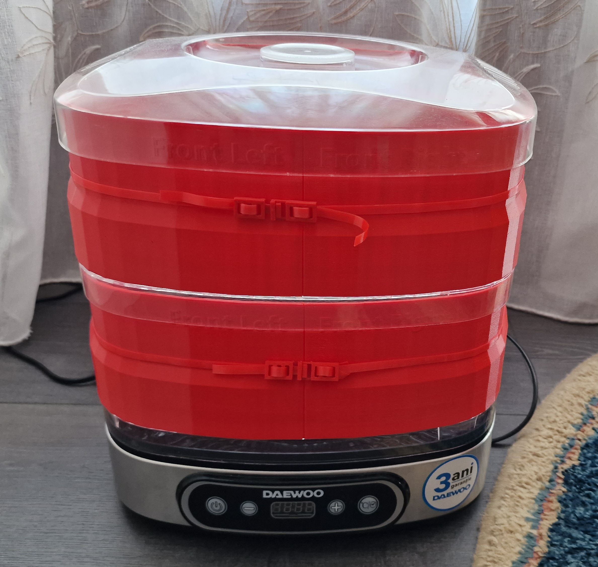 Daewoo D500S and Balter food dehydrator modular walls for filament