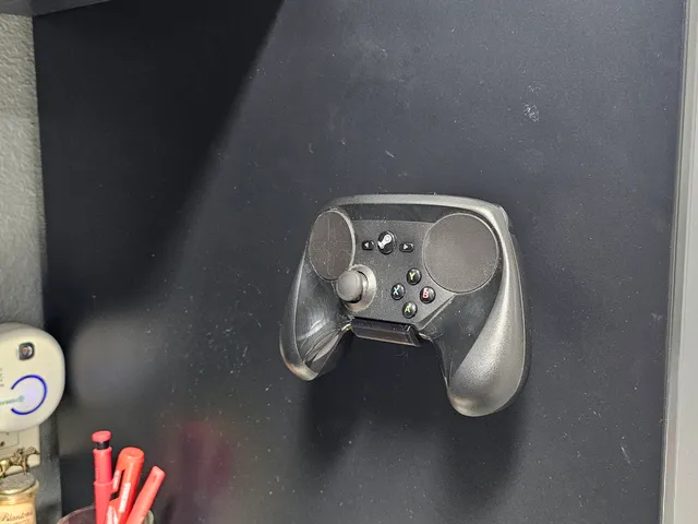 Steam Controller with magnet