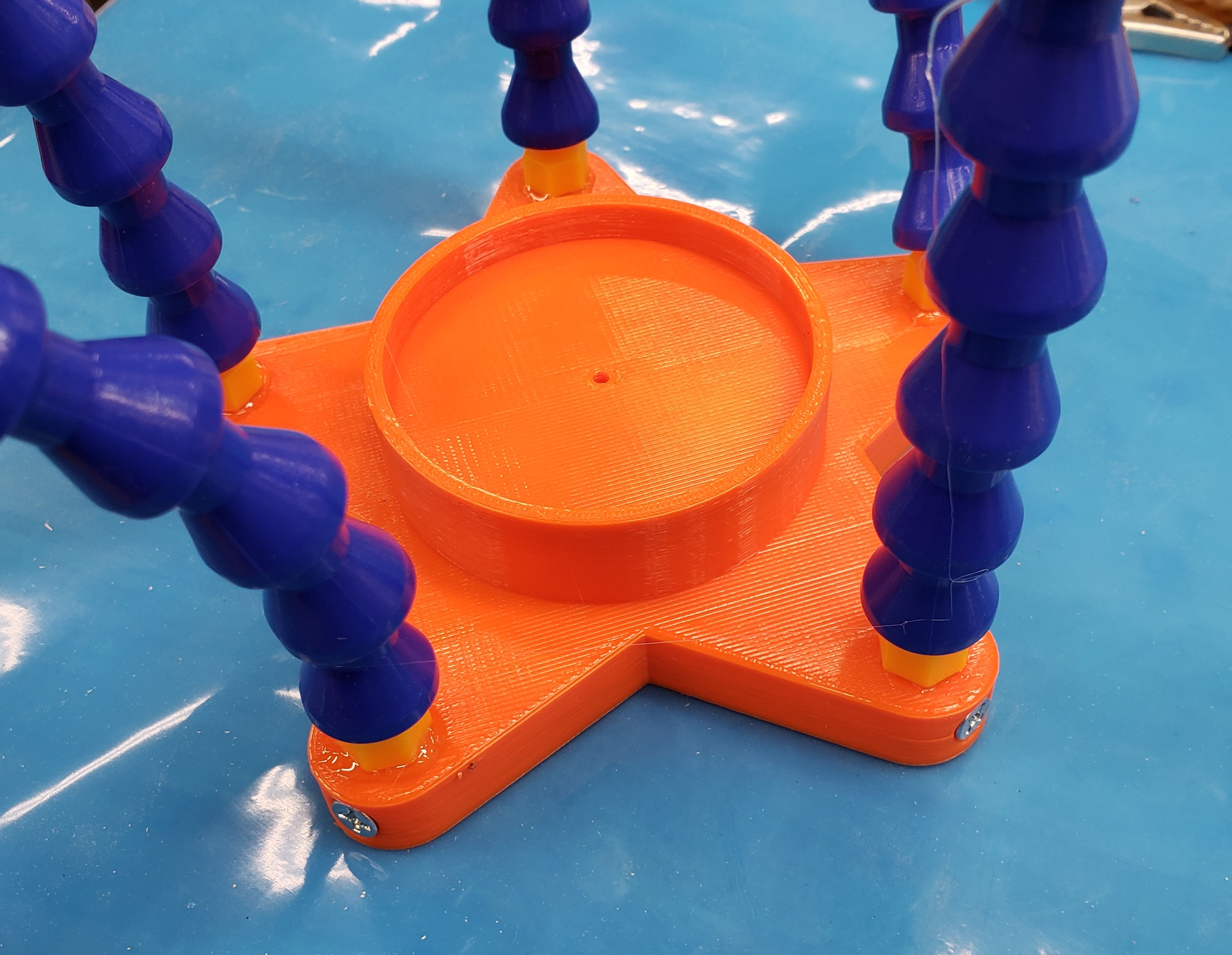 Miniatura 4 do modelo 3D Starfish Helping Hands