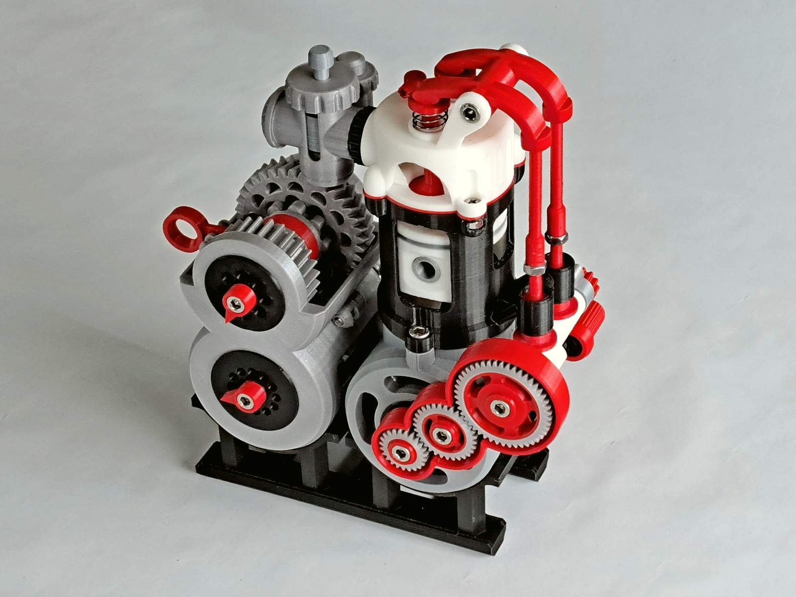 PushRod Engine with Gearbox by Bootjevaarder Download free STL model