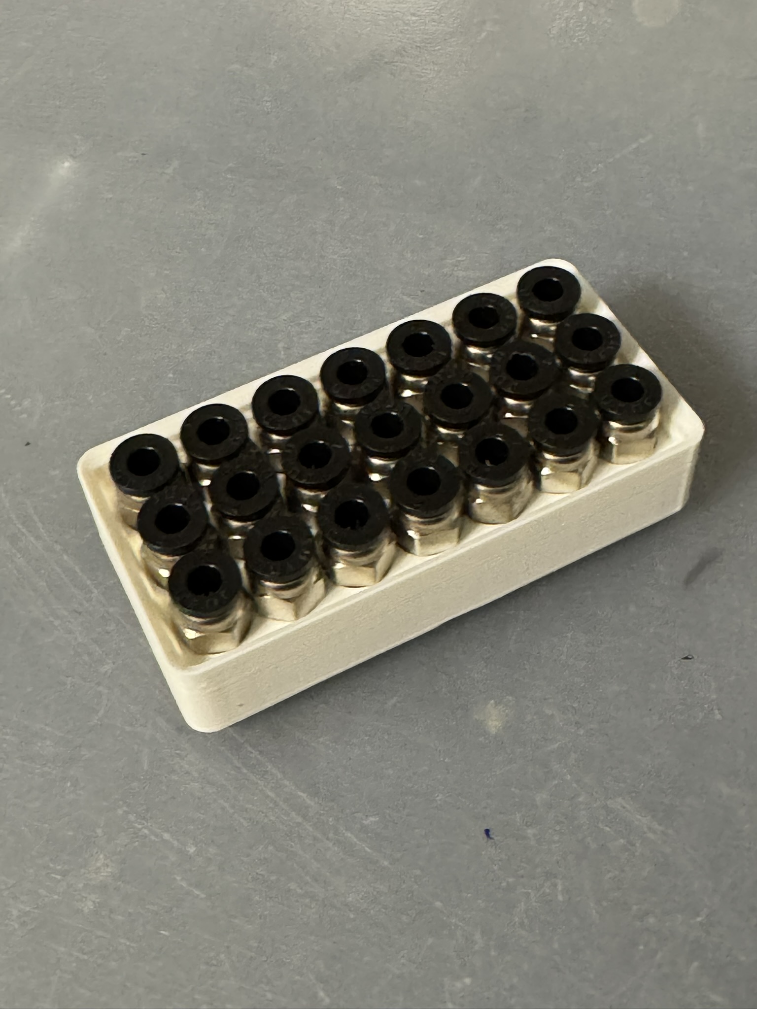 Gridfinity PC4 PTFE Coupler Bin