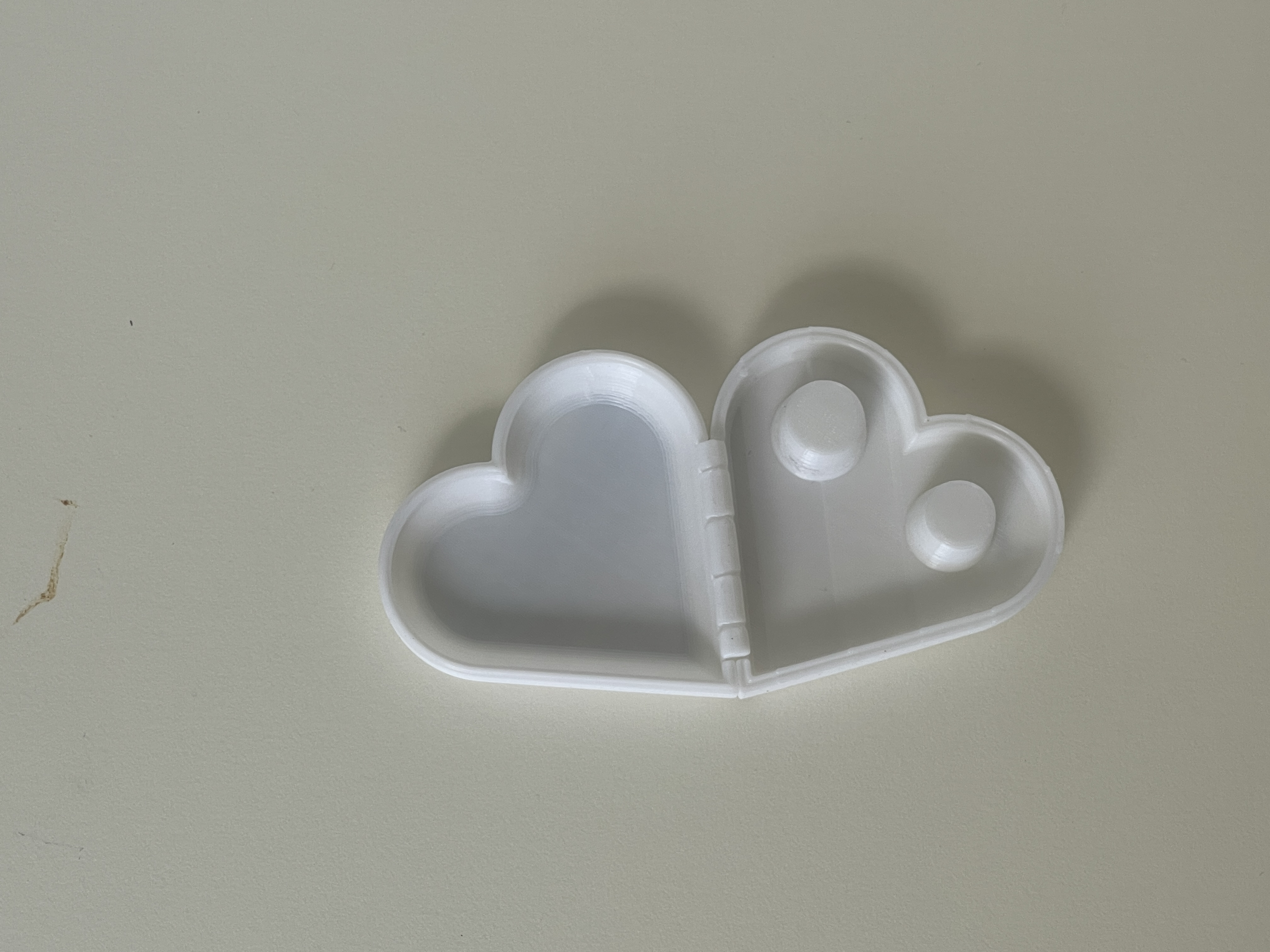 Miniatura 3 do modelo 3D Ring Heart Box - small