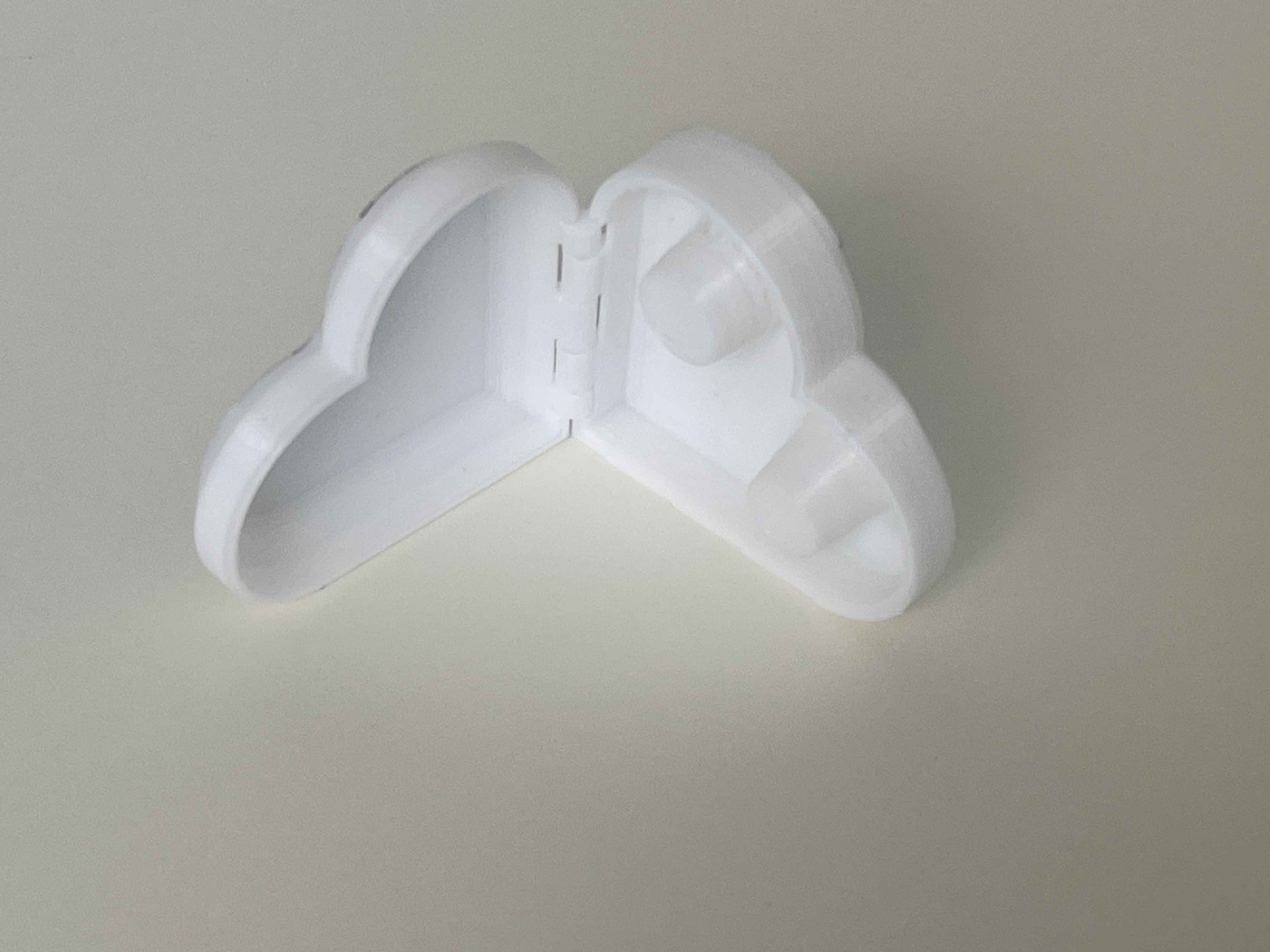 Miniatura 2 do modelo 3D Ring Heart Box - small