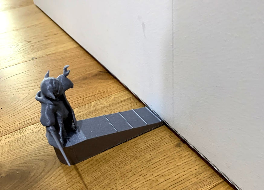 Miniatura 3 do modelo 3D Yoda Doorstop
