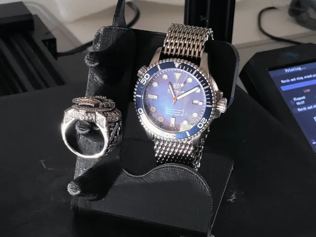 Watch and ring stand