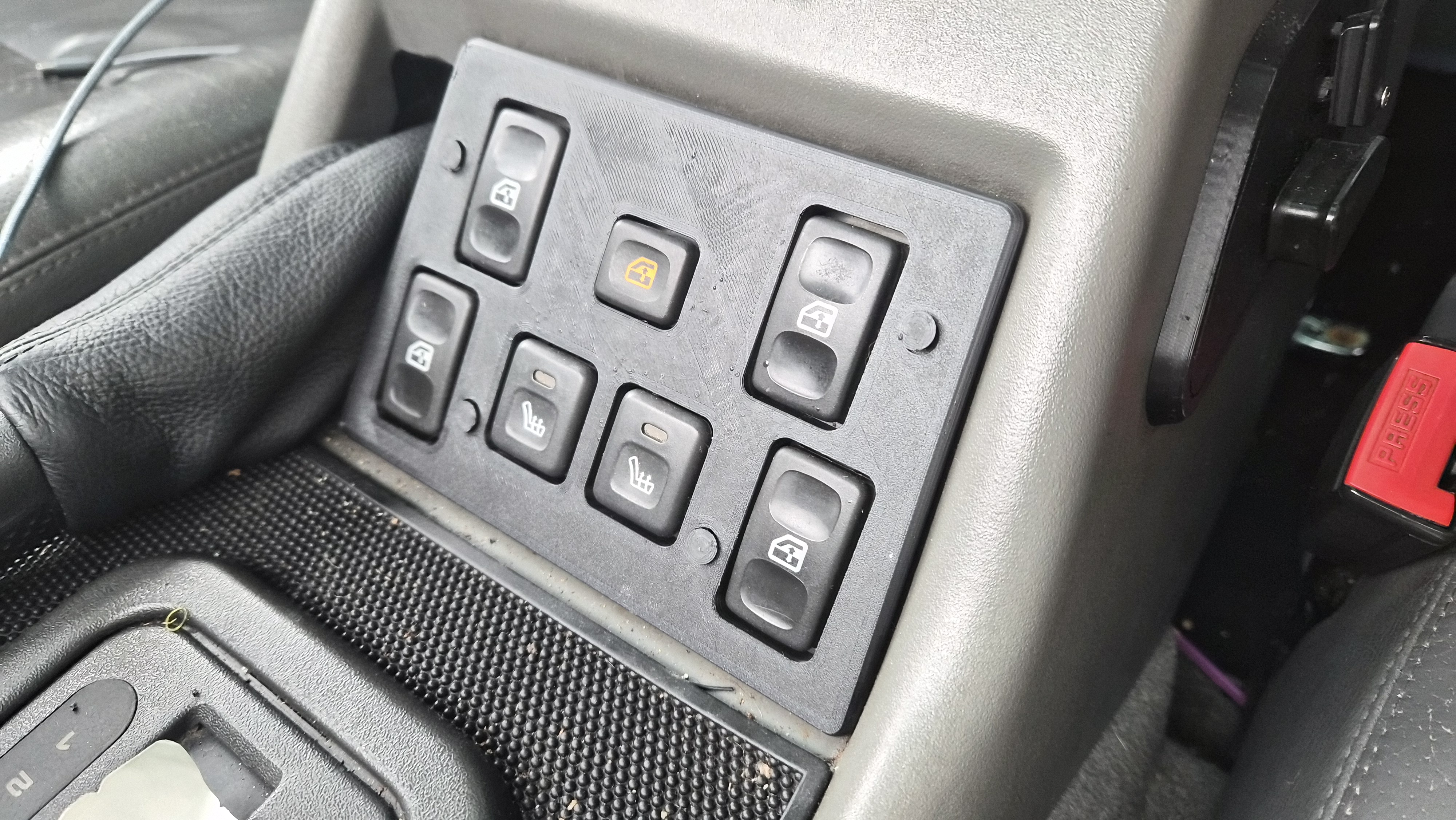 Land Rover Discovery 1 Switch Panel Cover