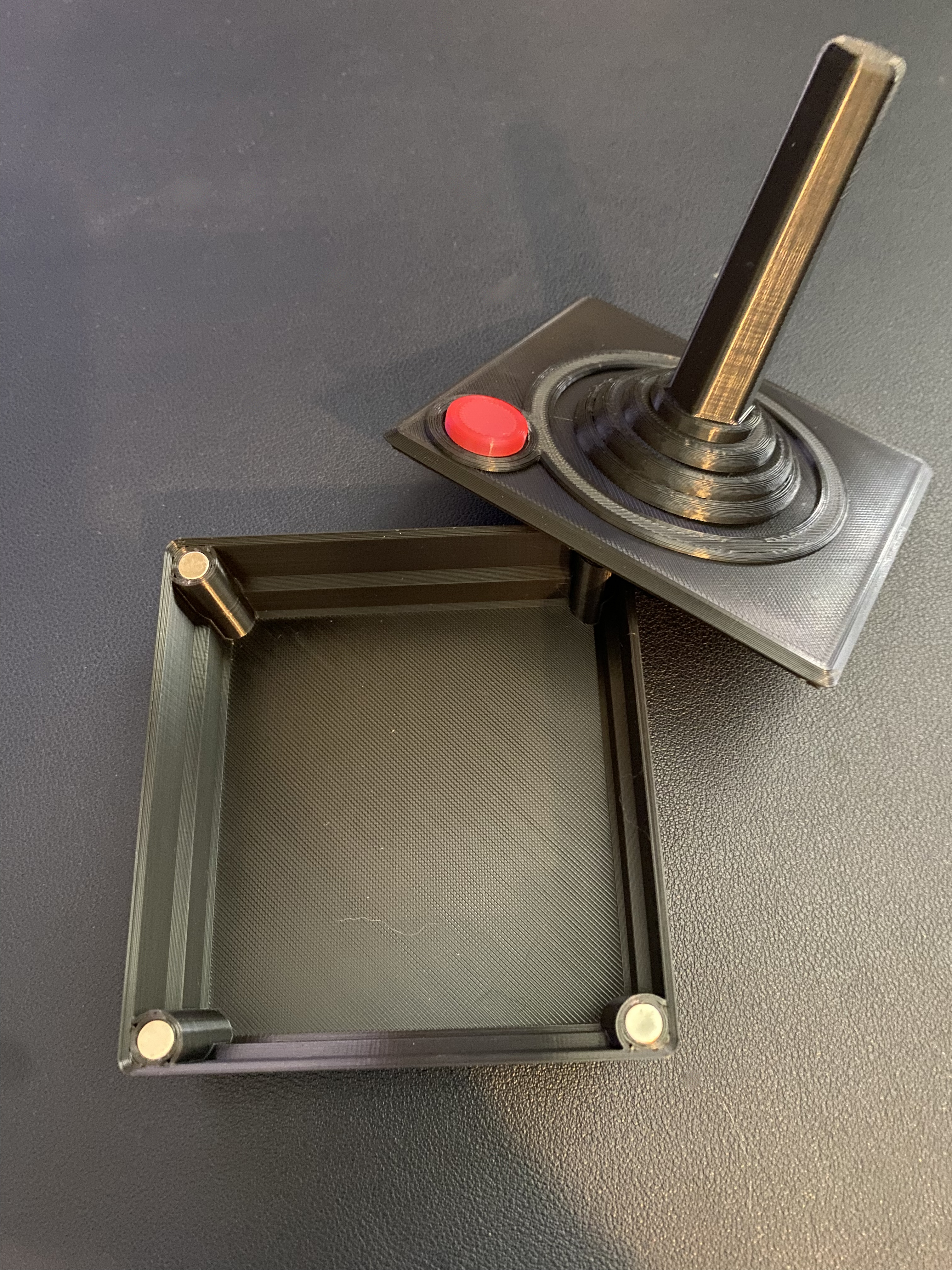 Atari Joystick Ring Holder with Magnetic lid