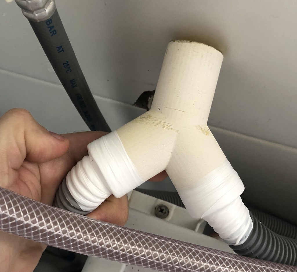 Washing machine drain hose joiner Y by 0x3333 Download free STL model