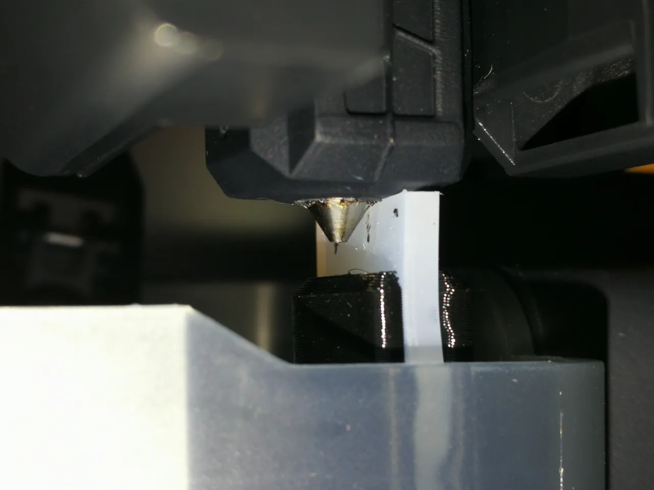 Nozzle rips support from the plate : r/BambuLab