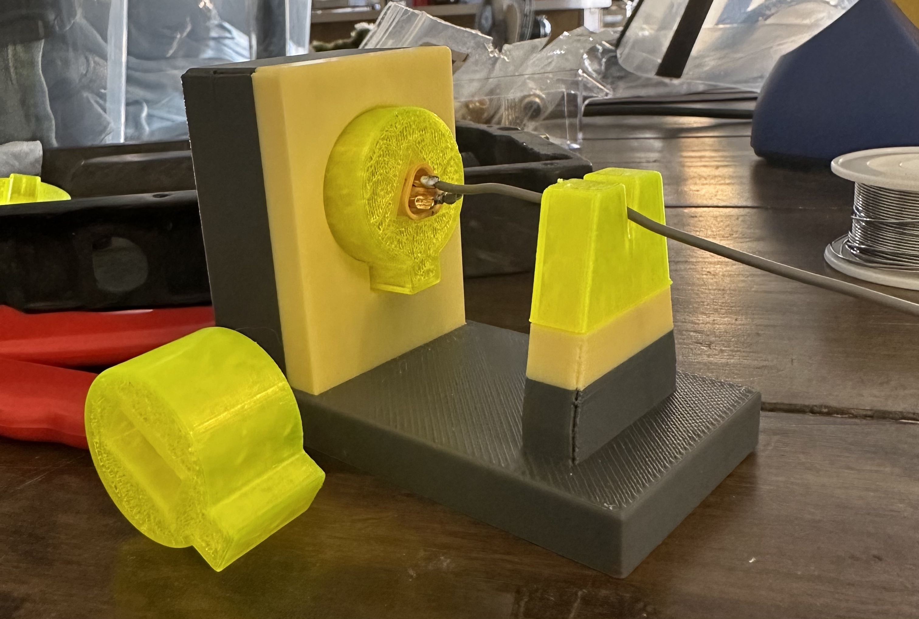 Modular soldering helper by DavidPinAZ Download free STL model