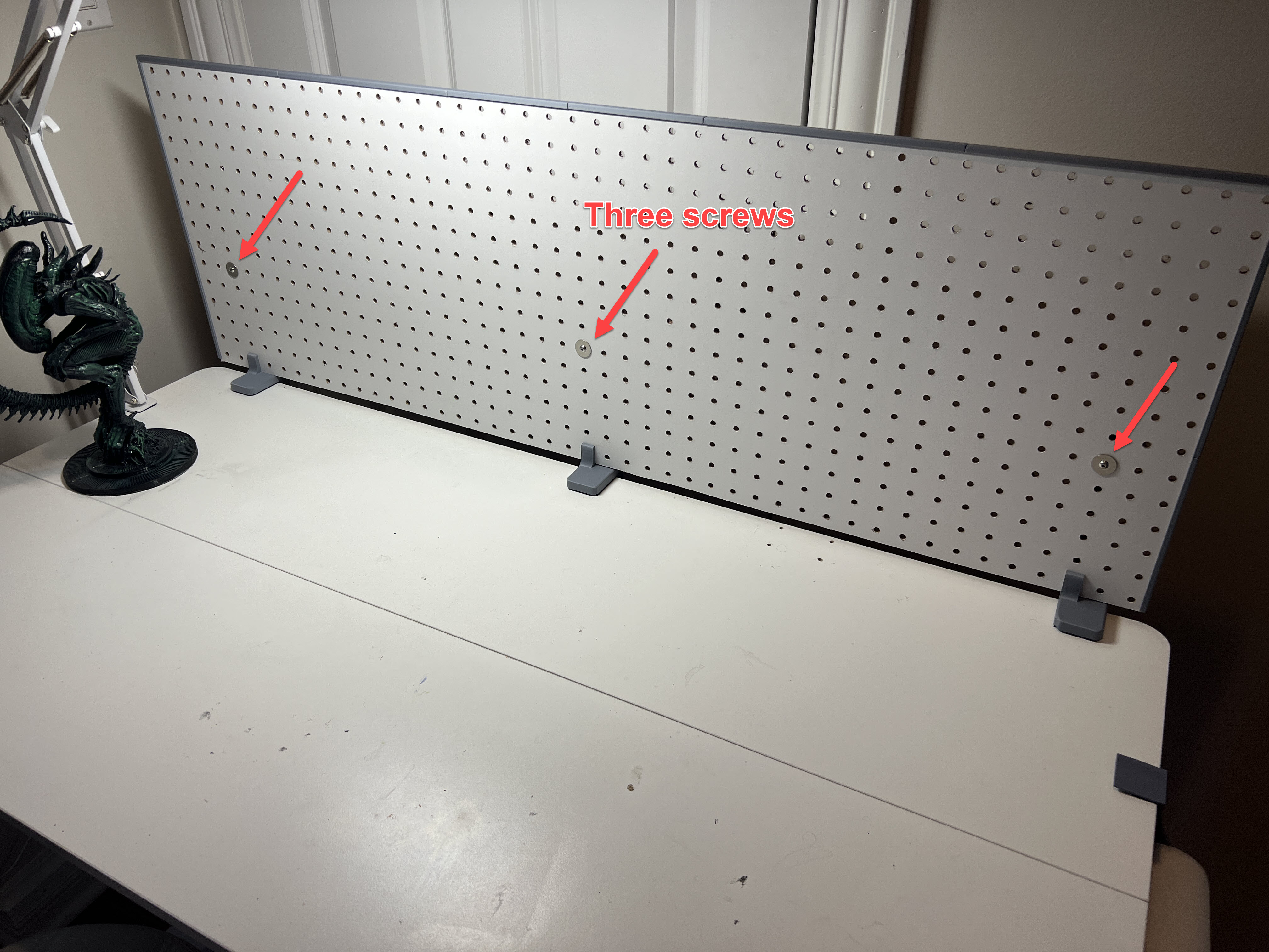 Pegboard table or desk mount by snart Download free STL model