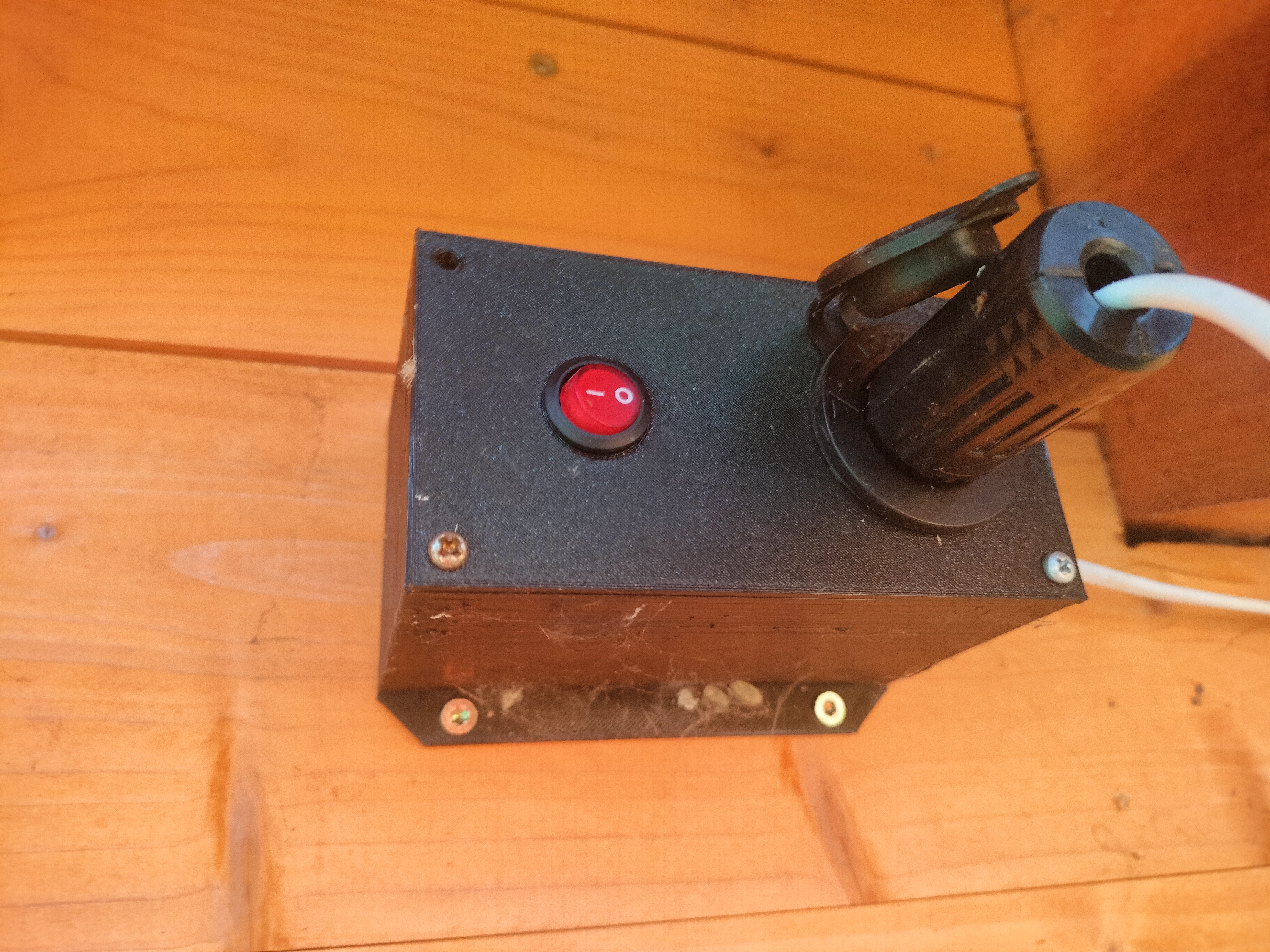 24V ESP8266 socket