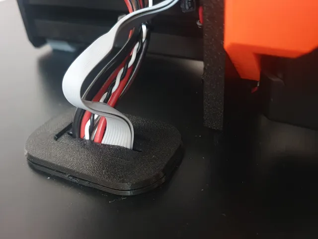 Cable pass-trough for Ikea Lack enclosure