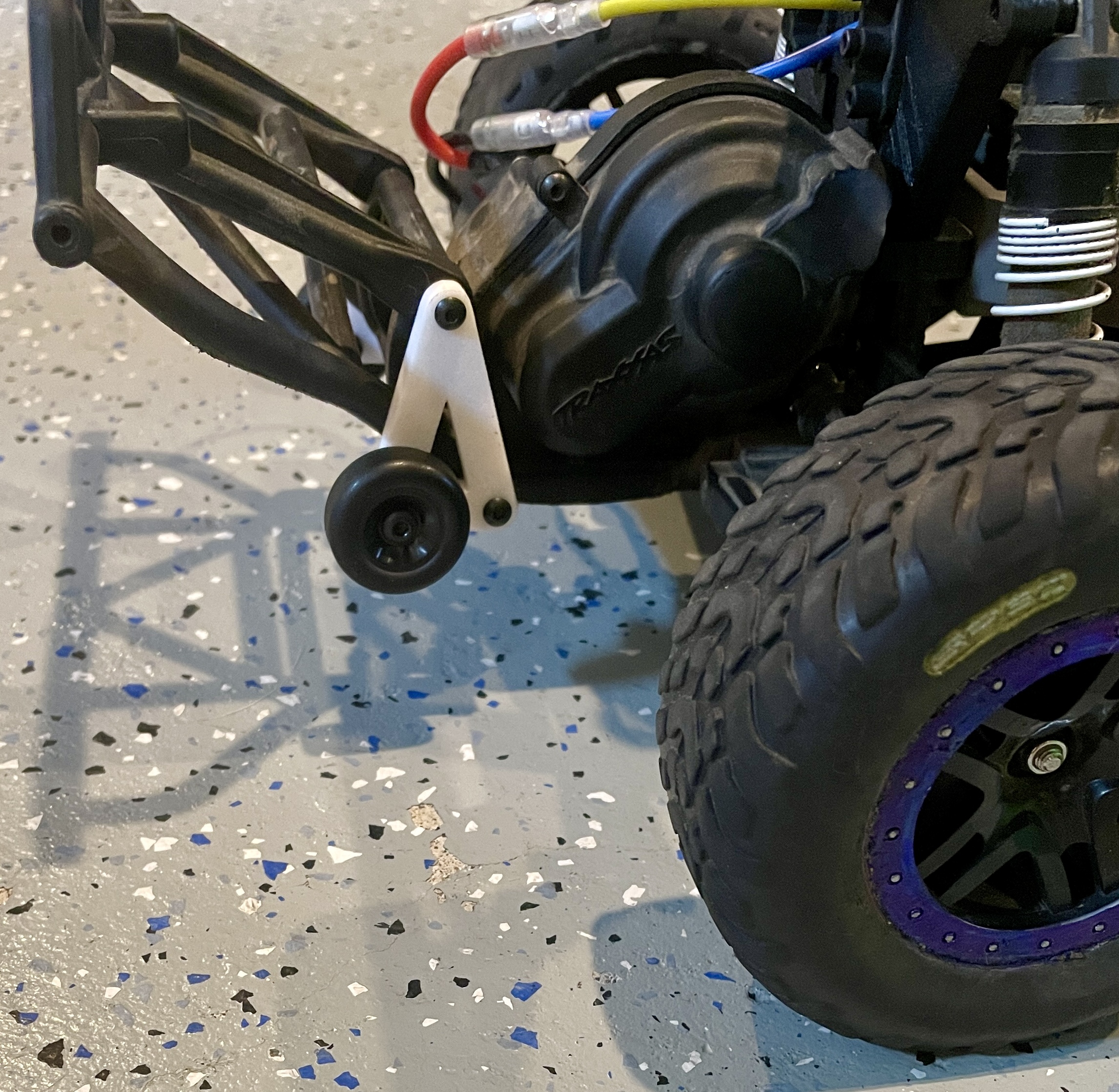 Traxxas Slash Wheelie Bar
