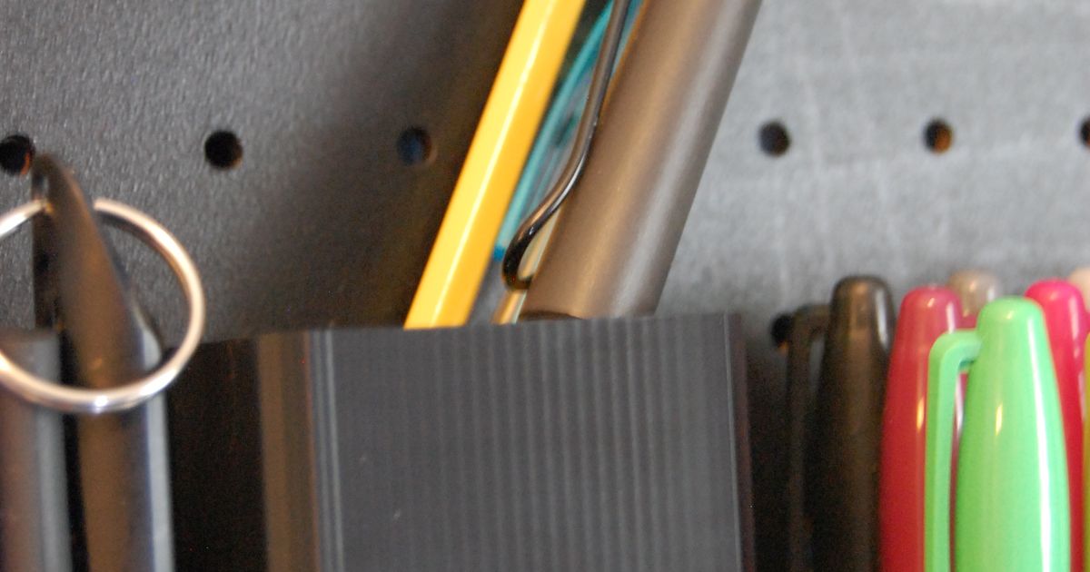 Simplistic Pencil Holder + Pegboard mount version by thecharliewahl