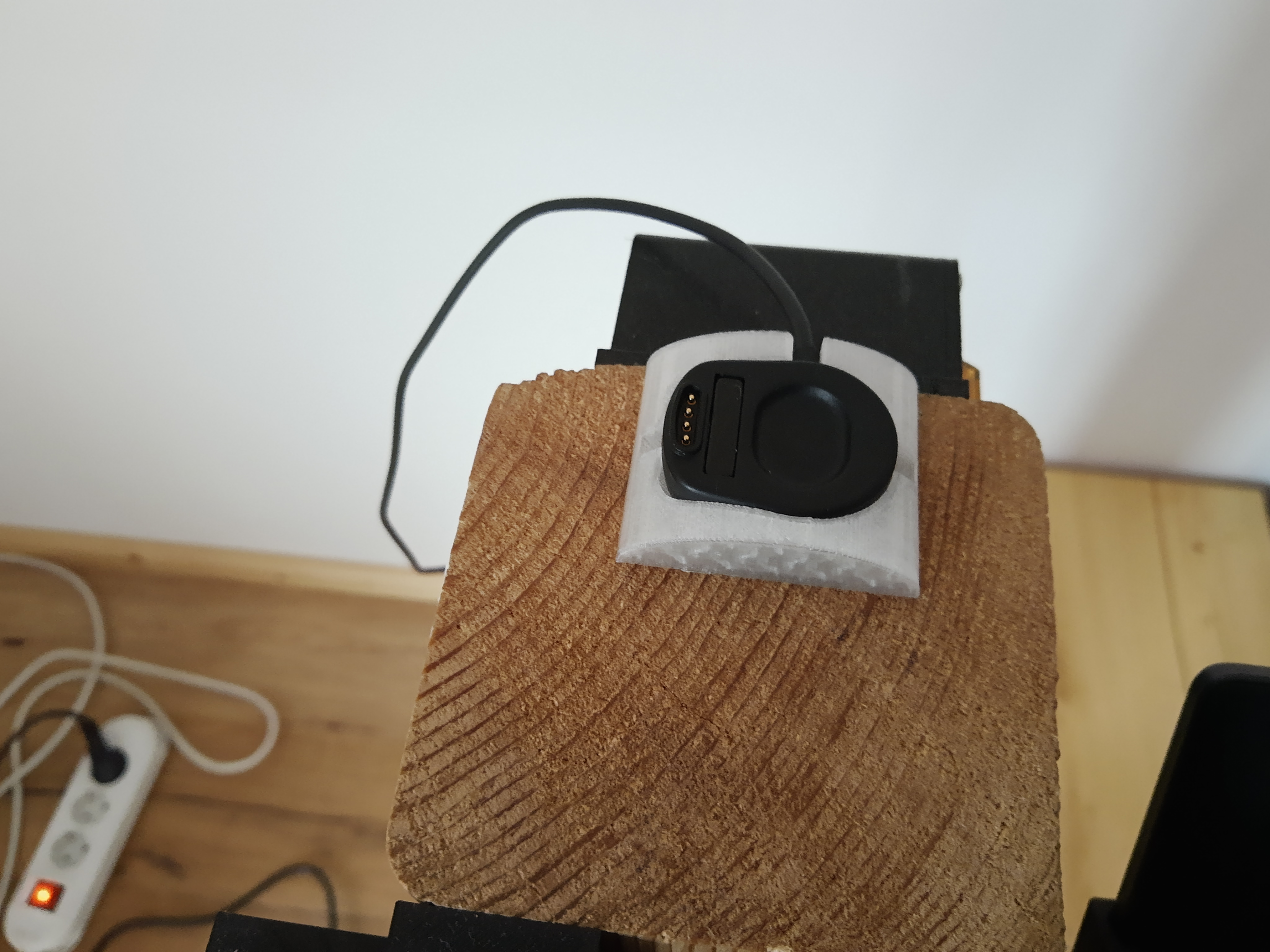 Suunto7 charger fixiator