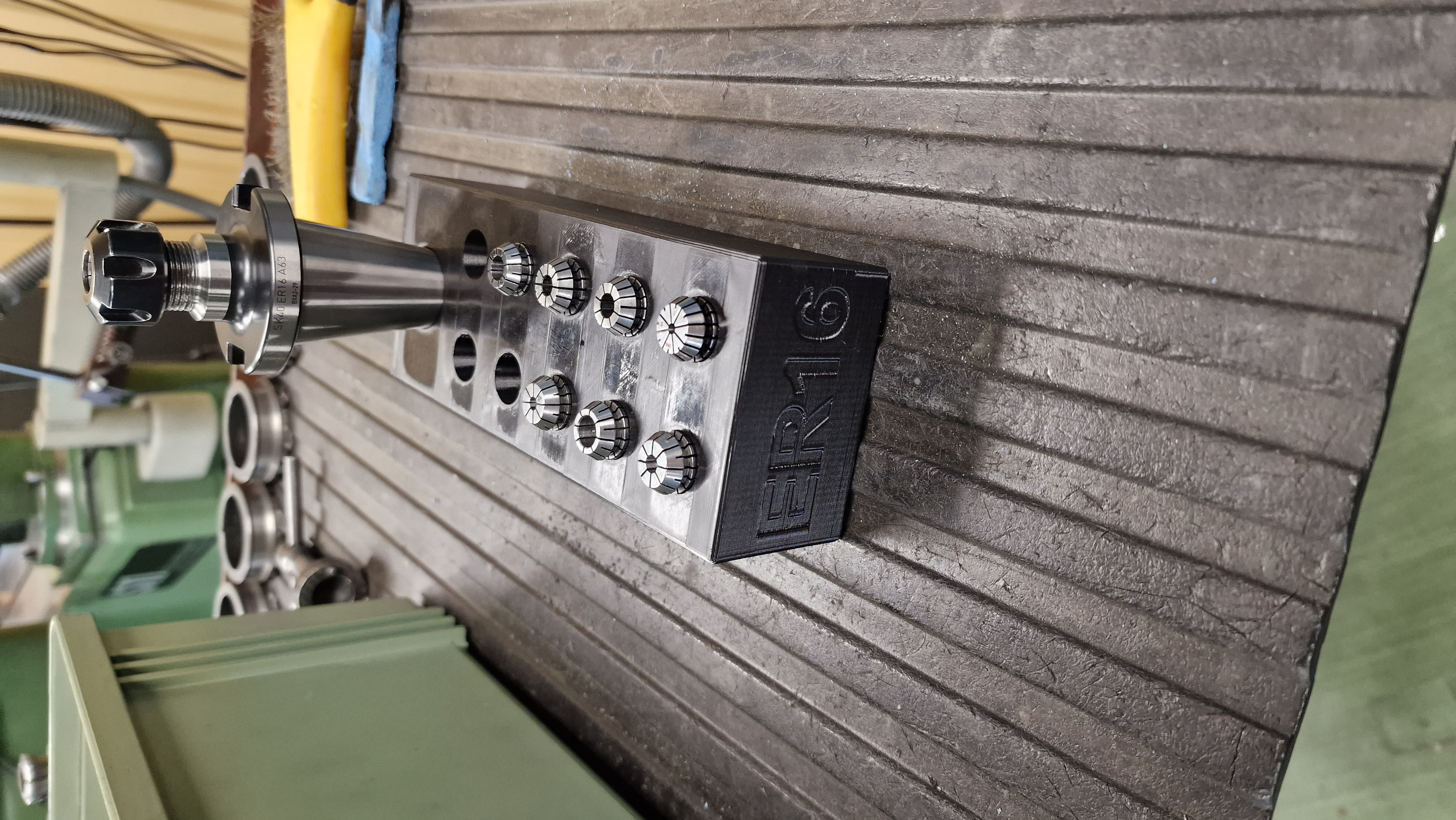 ER16 Collet stand