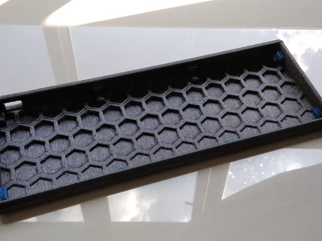 MEGA 60% GH60 MODERNIZED CASE (SOFT MOUNTED PCB, BOUNCY!) FOR CUSTOM MECHANICAL KEYBOARD