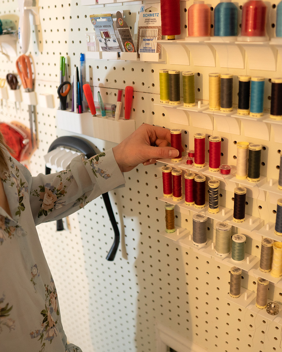 Sewing Reel holders by Hands on Katie Download free STL model