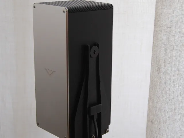 VIZIO SB46514-F6 Rear speaker mount for stand