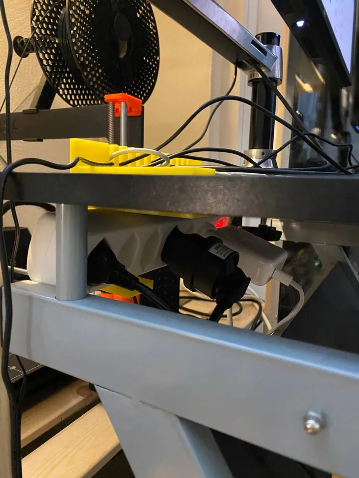 Cable management by Aelphy | Download free STL model | Printables.com