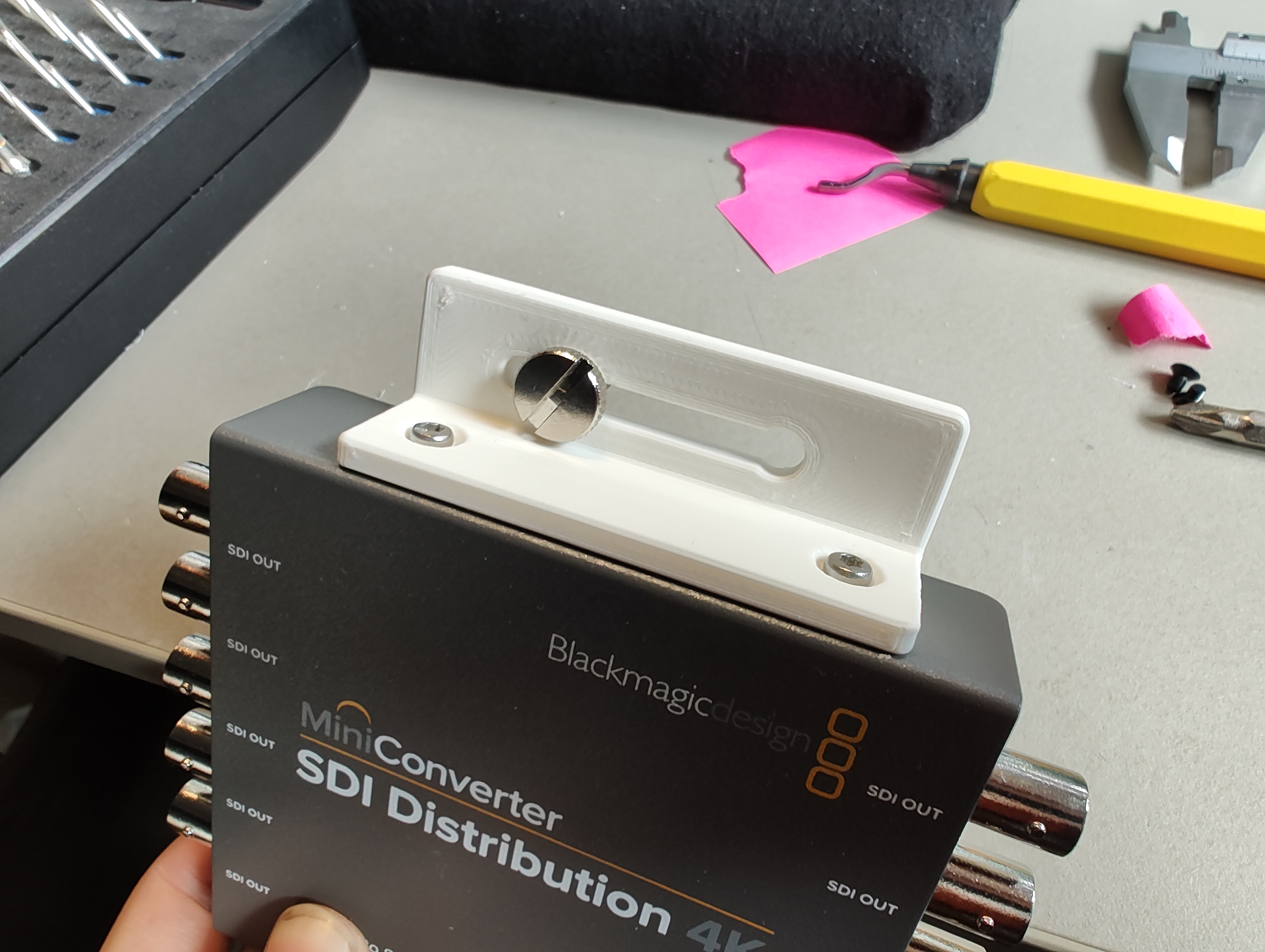 MiniConverter SDI Distribution camera rig mount