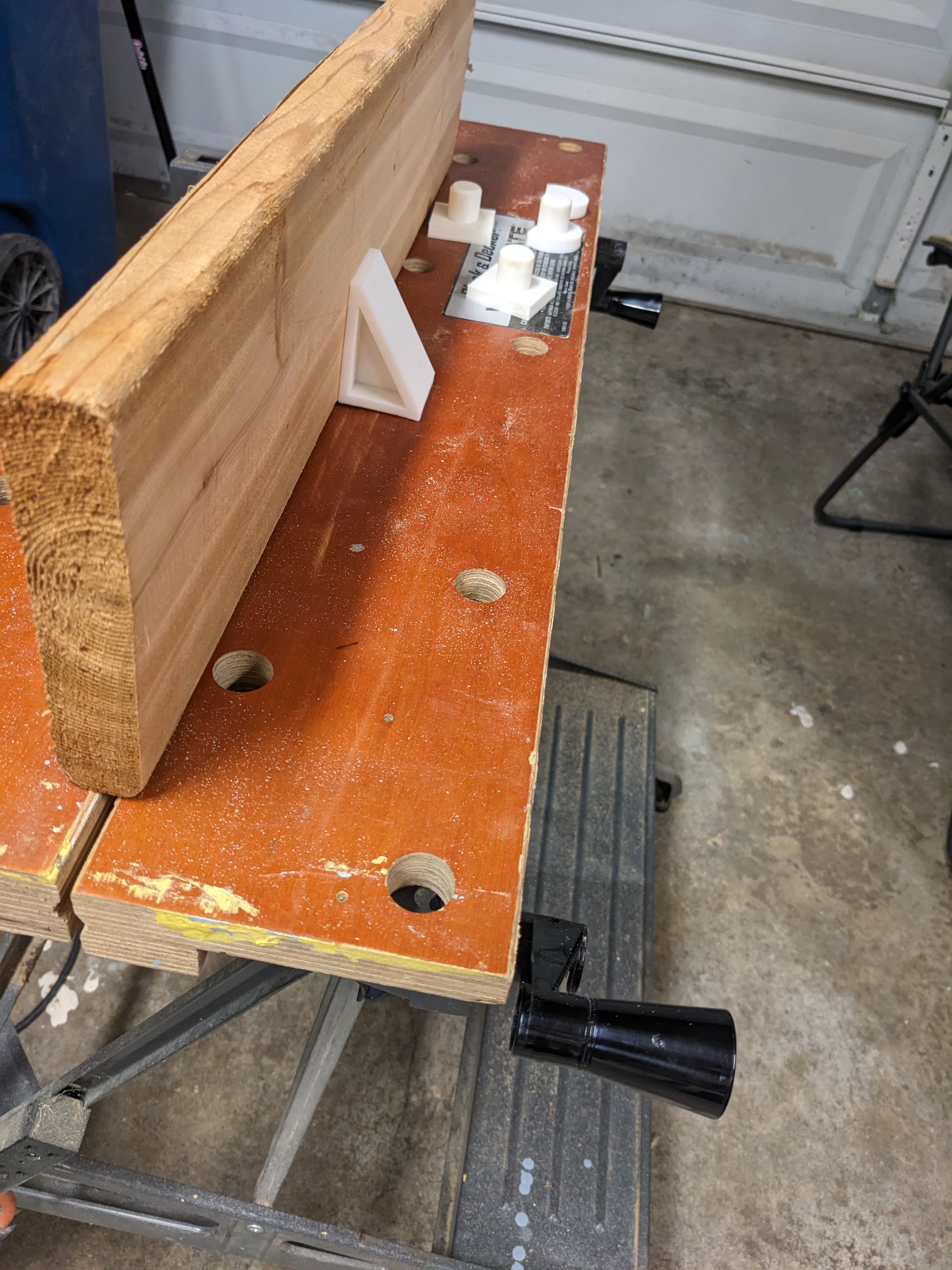 Simple Bench Dogs