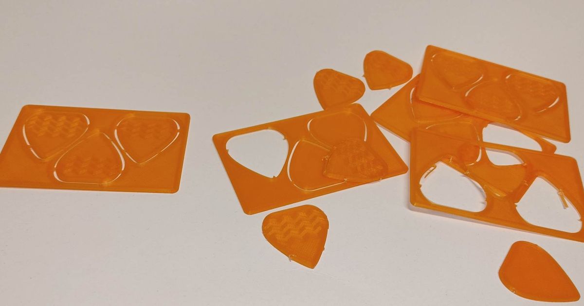 Credit Card Guitar Pick by Alexander Meyer Download free STL model