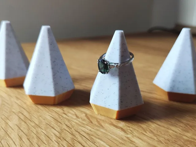 Geometric Ring Holder || Multi Material Ready!