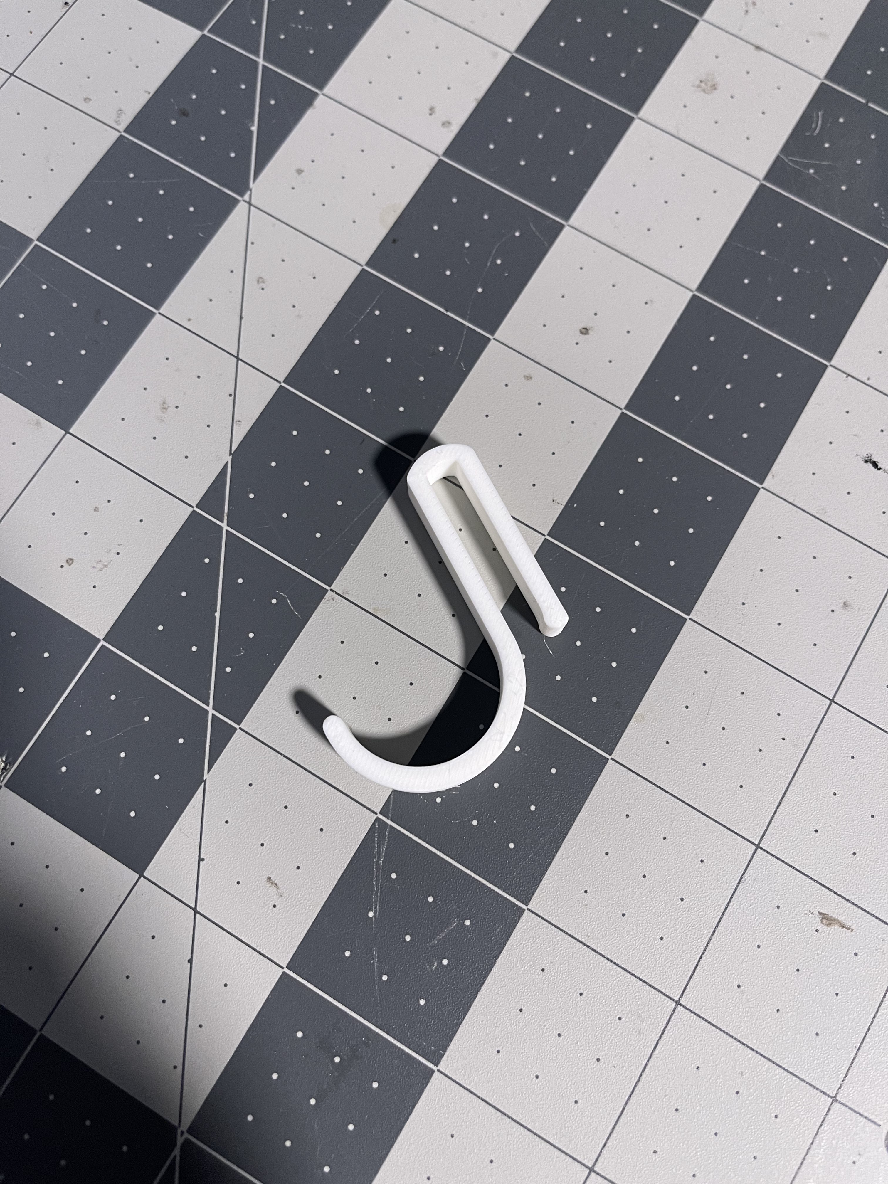 Miniatura 2 do modelo 3D Small Wire Shelf Hook