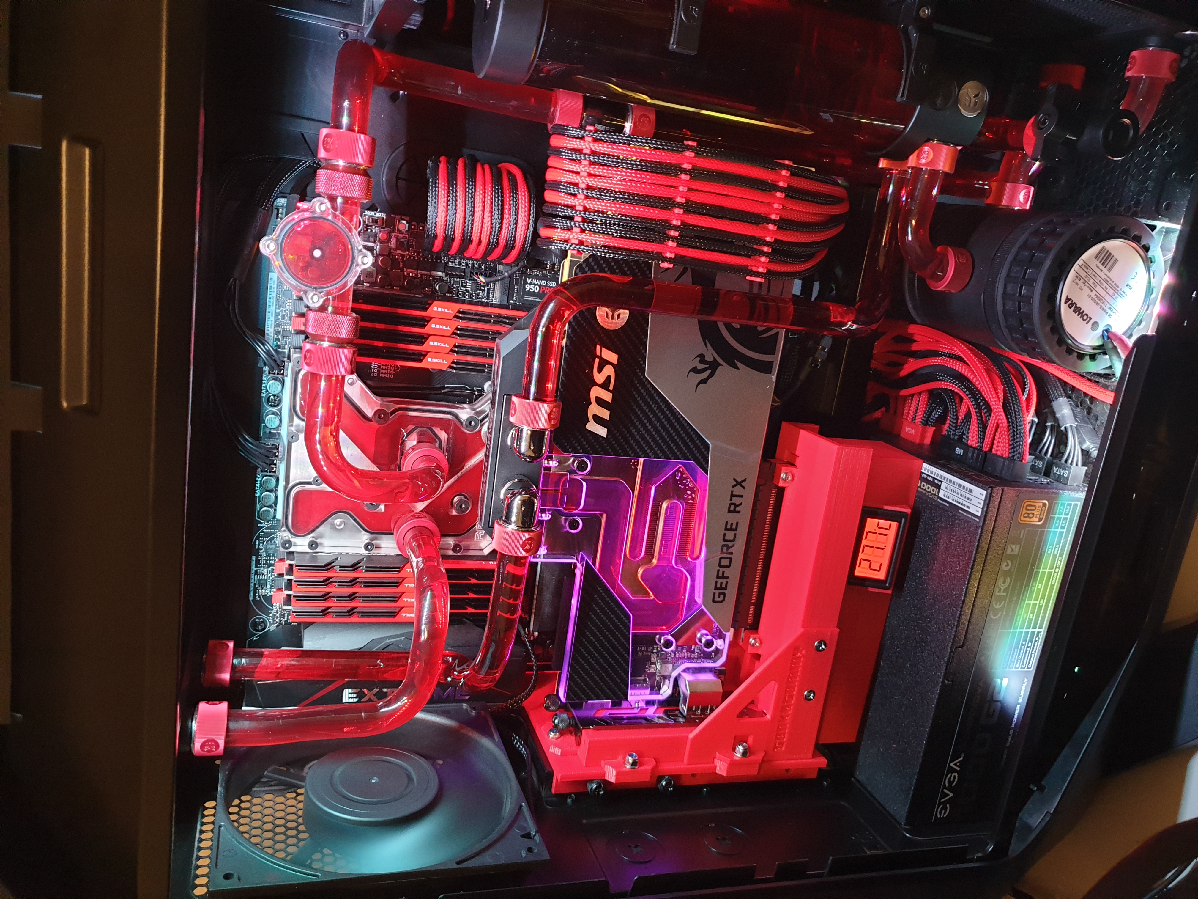Miniatura 3 do modelo 3D Single GPU Vertical Mount 2-3 Slot