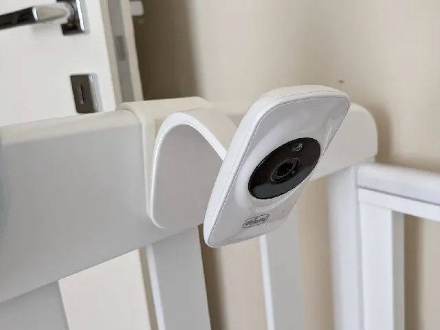 Chicco Deluxe baby monitor support