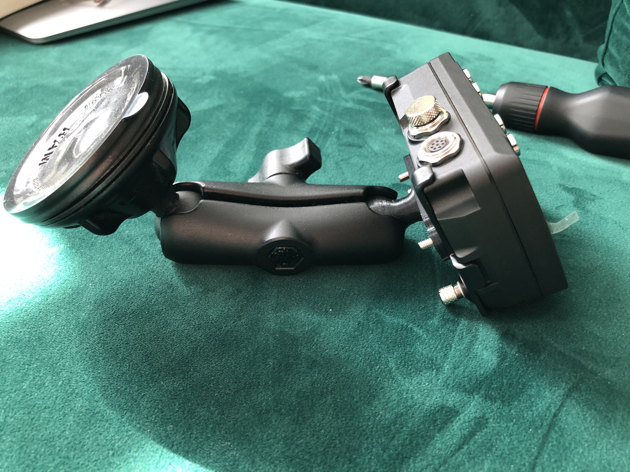 AIM Solo2 DL adapter for Ram Mount by Ravi Download free STL model