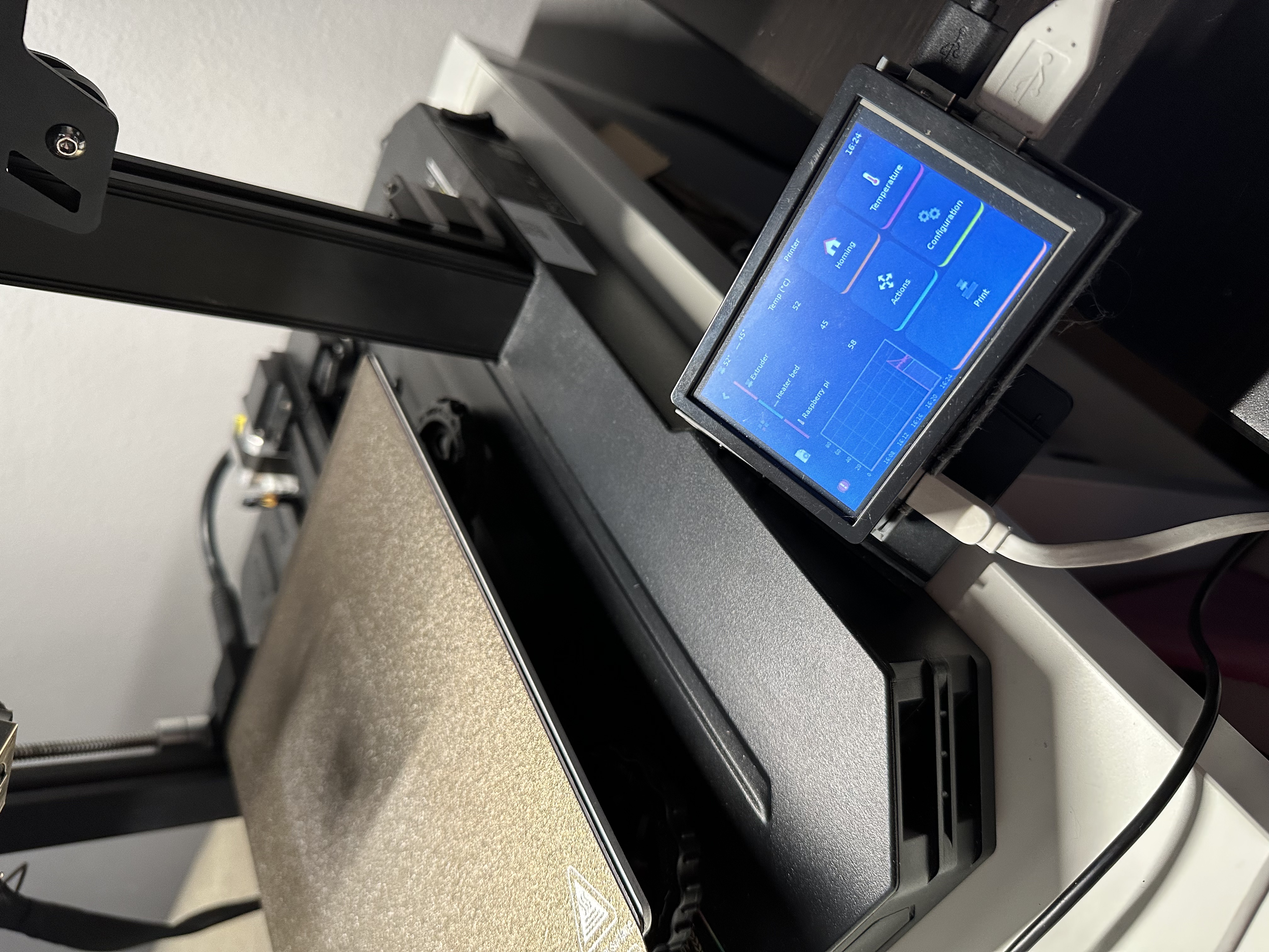 Ender 3 S1 Pro stand for Raspberry Pi case and integrated TFT 320x480 monitor