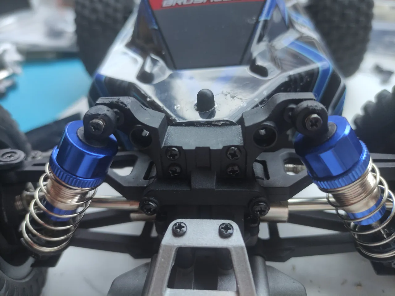 MJX 16207 Hyper Go RC Buggy Front Shock Tower Cover by Rigid3D
