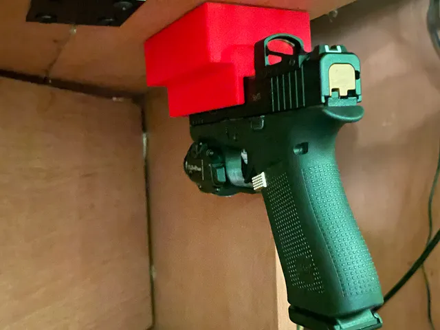Optics Ready Pistol Holder