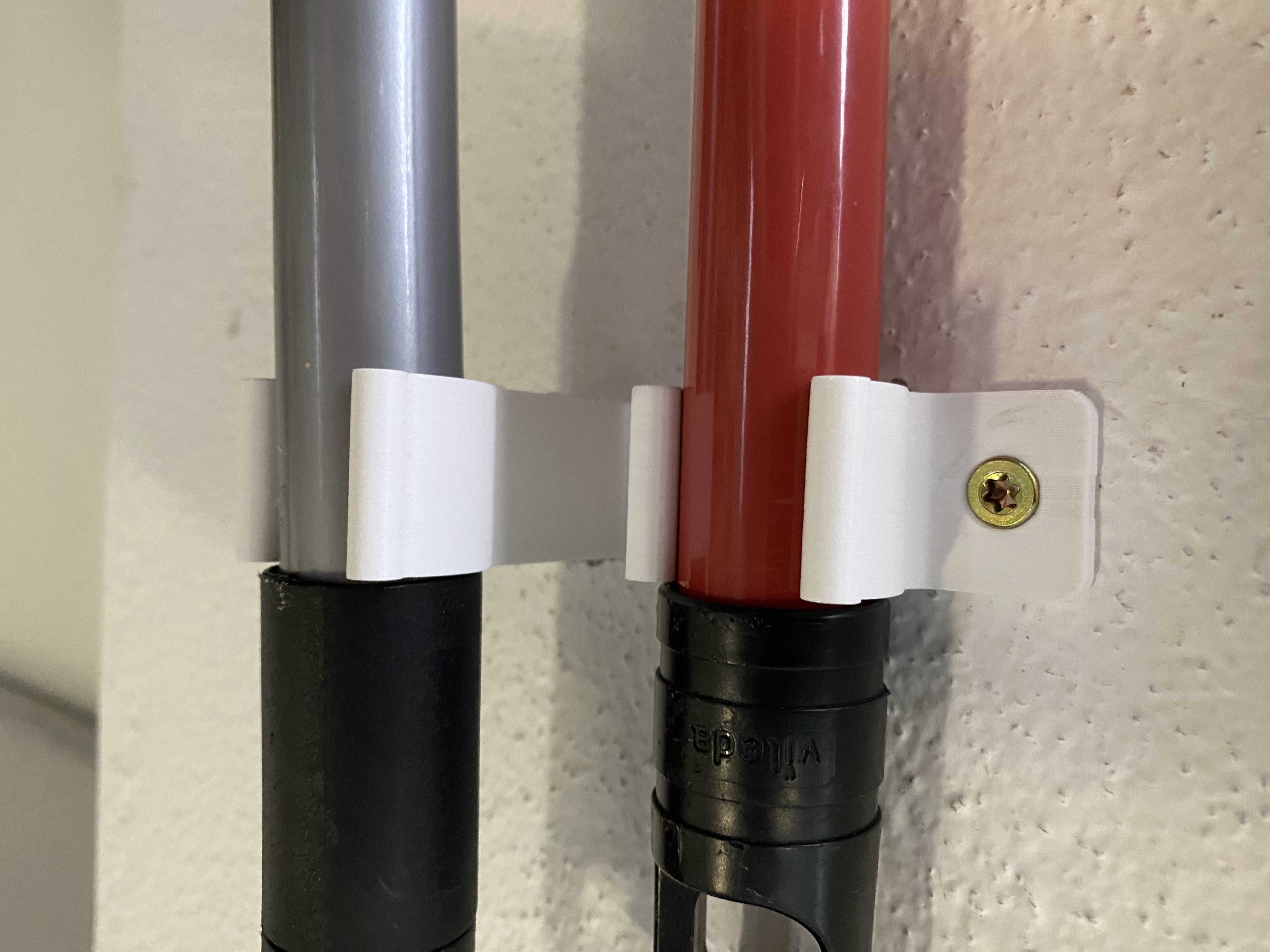 broom holder