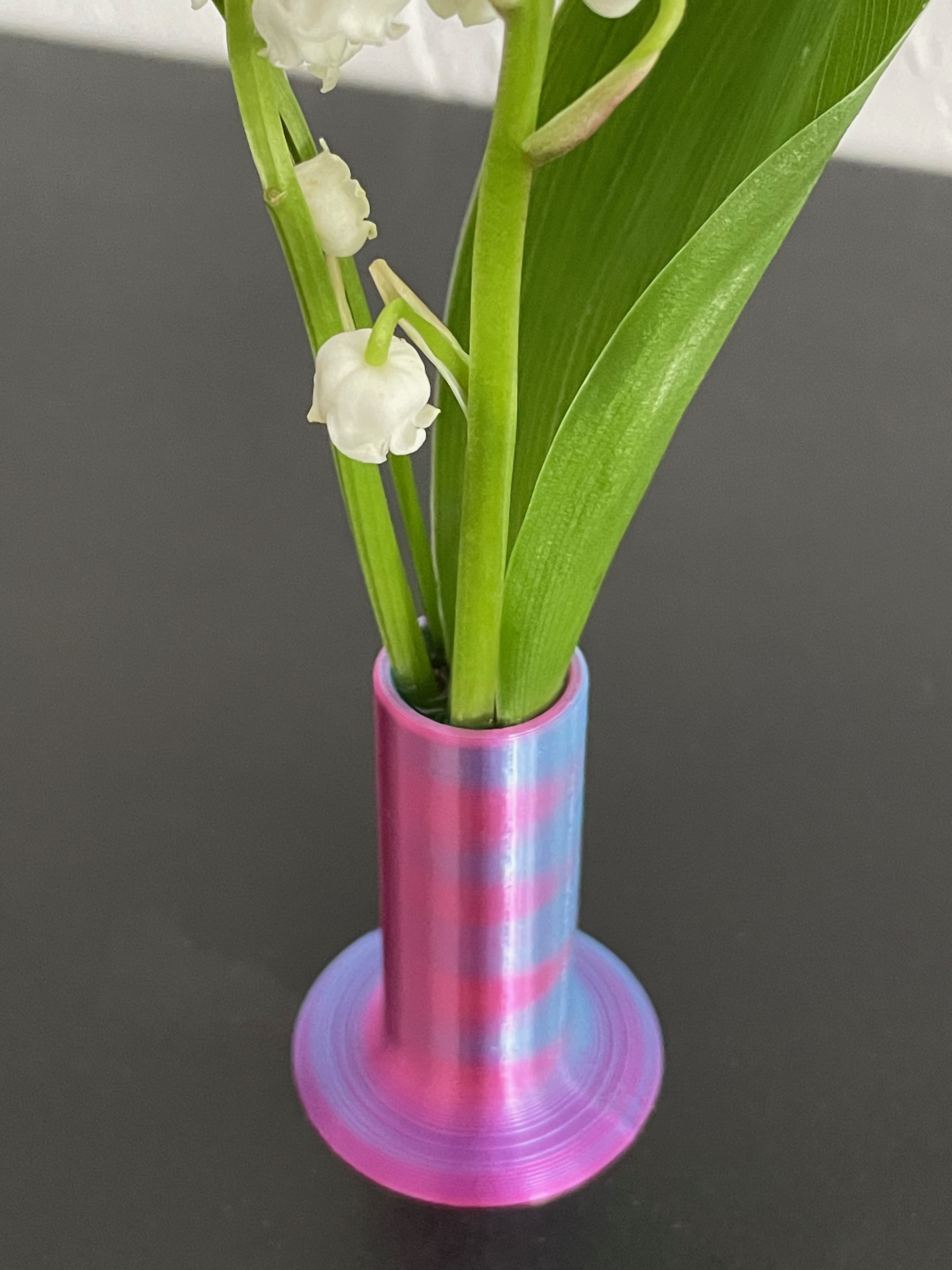 Tiny vase (for lily of the valley) by jedisct1 Download free STL