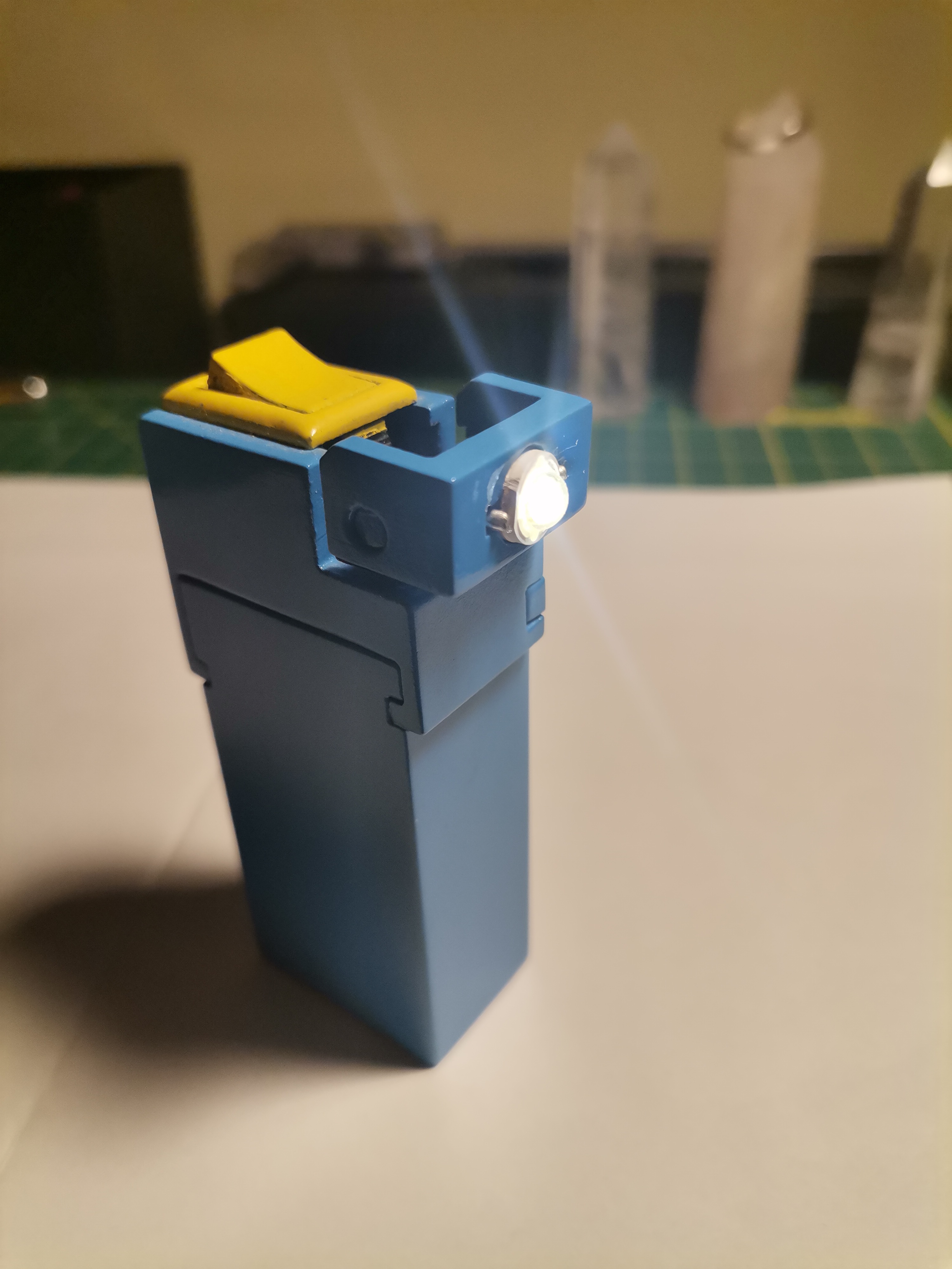 Miniatura 5 do modelo 3D The ultimate mini flashlight