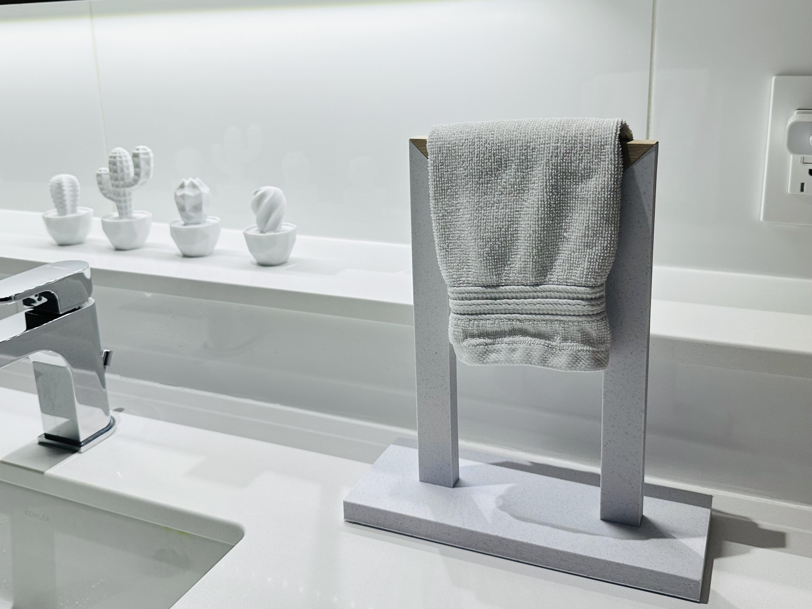 Hand Towel Rack