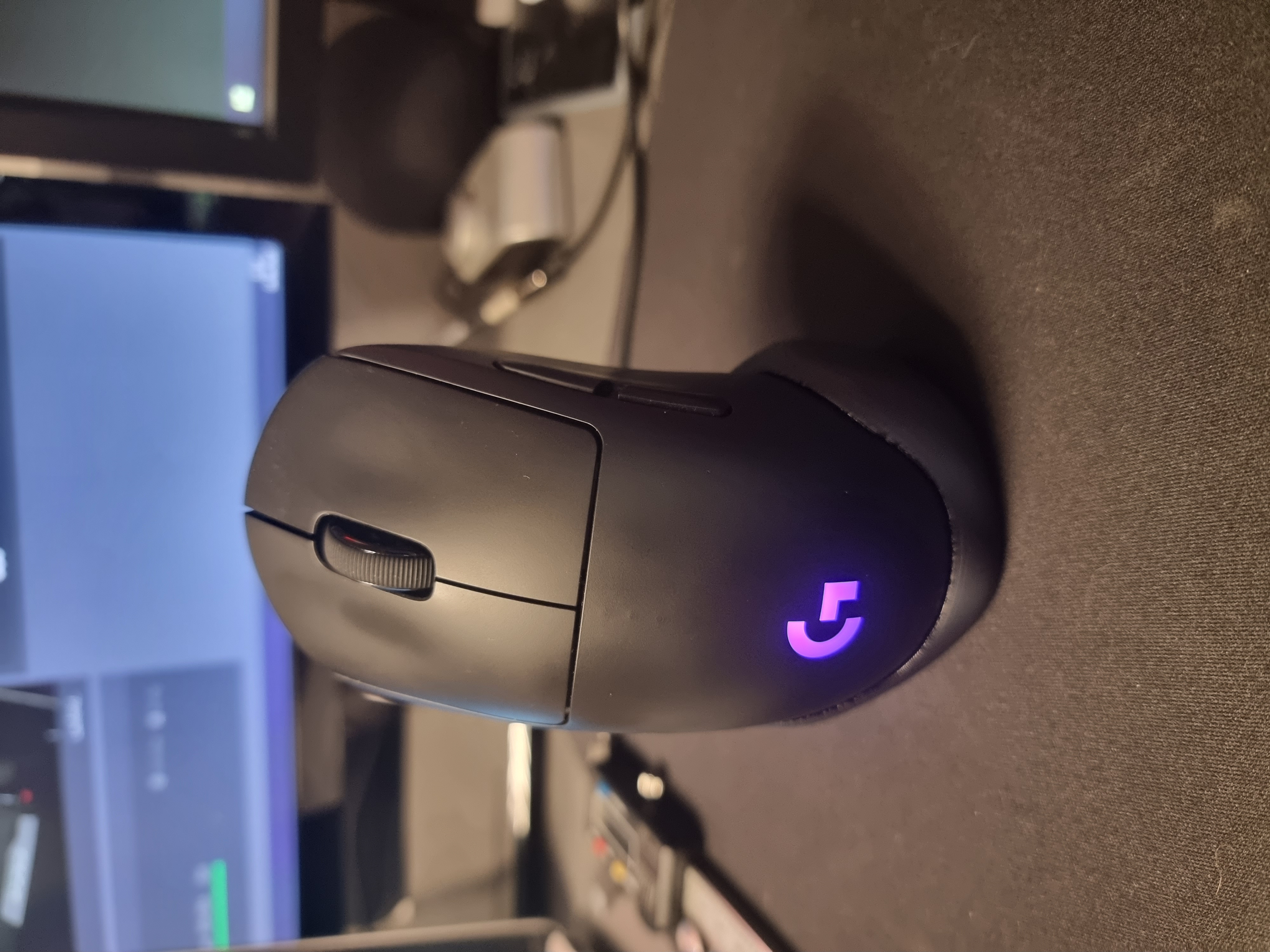 Logitech G Pro Charging Wireless Dock