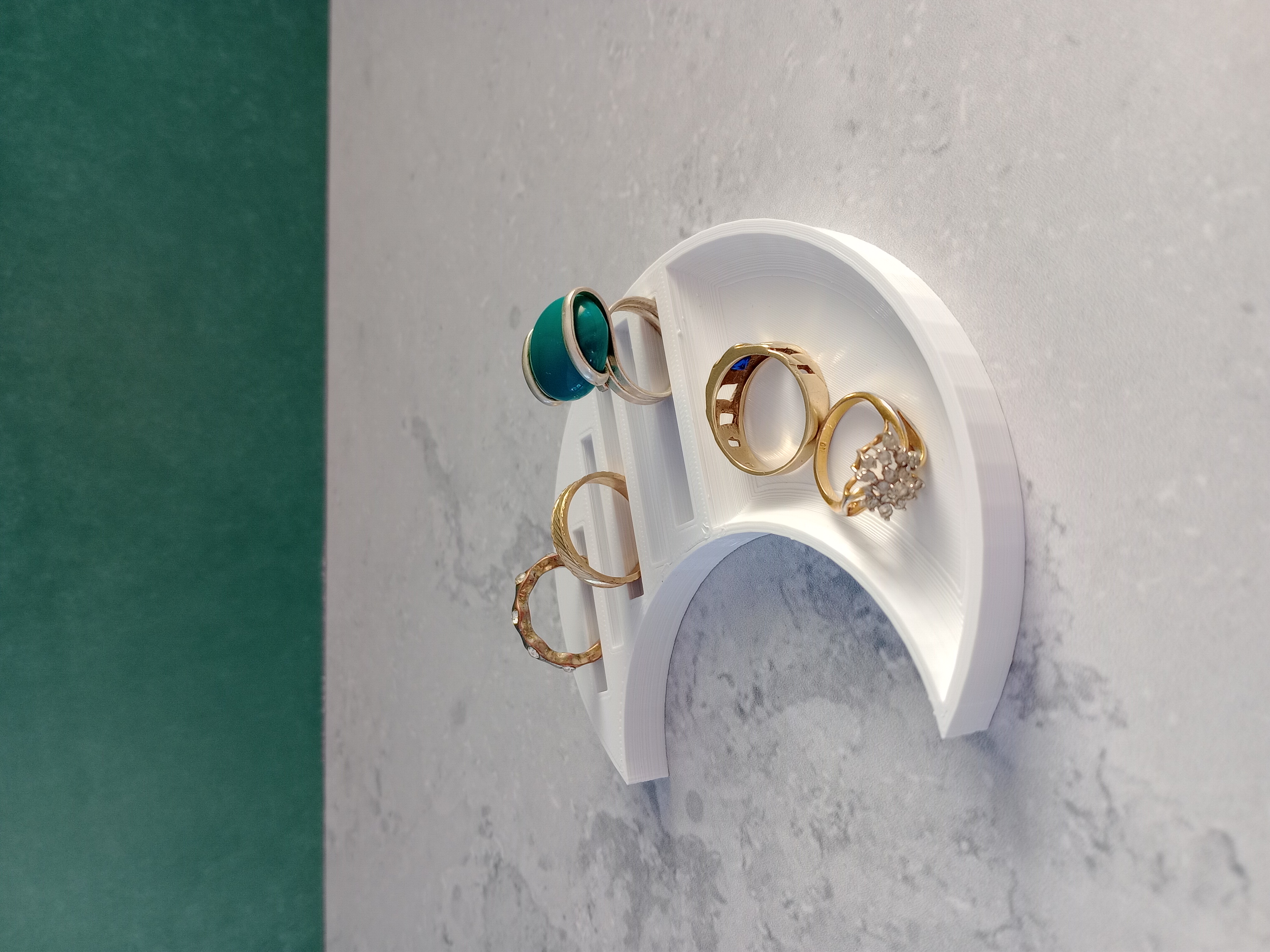 Lunar Ring Holder